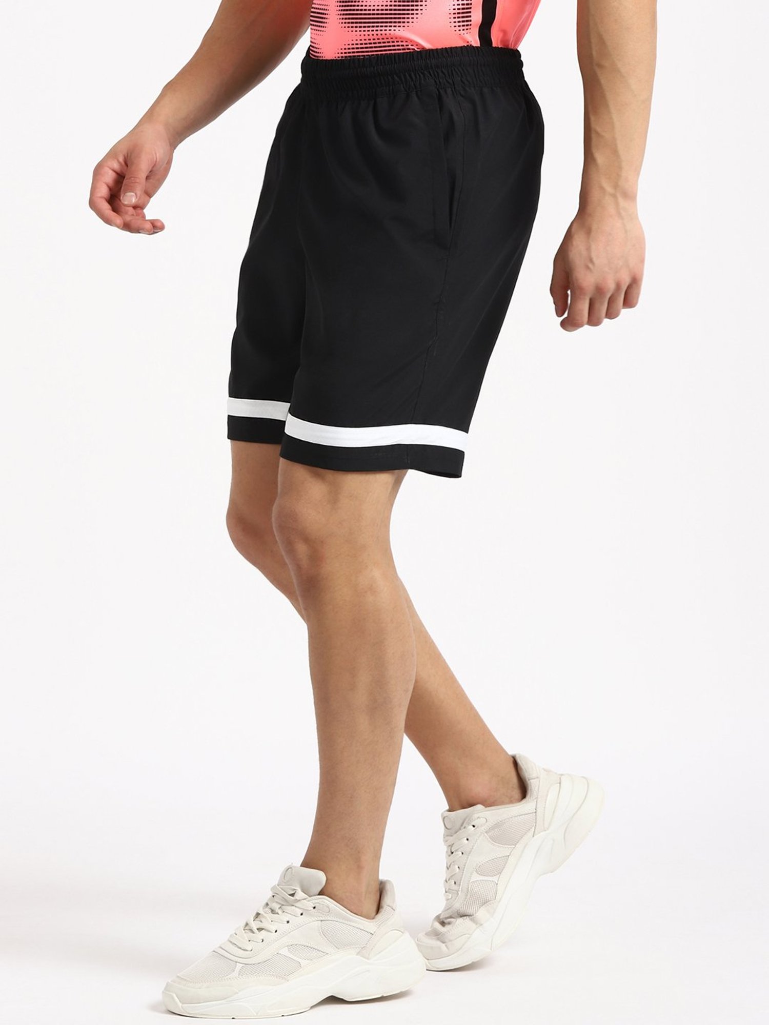 Reebok Black Regular Fit Sports Shorts