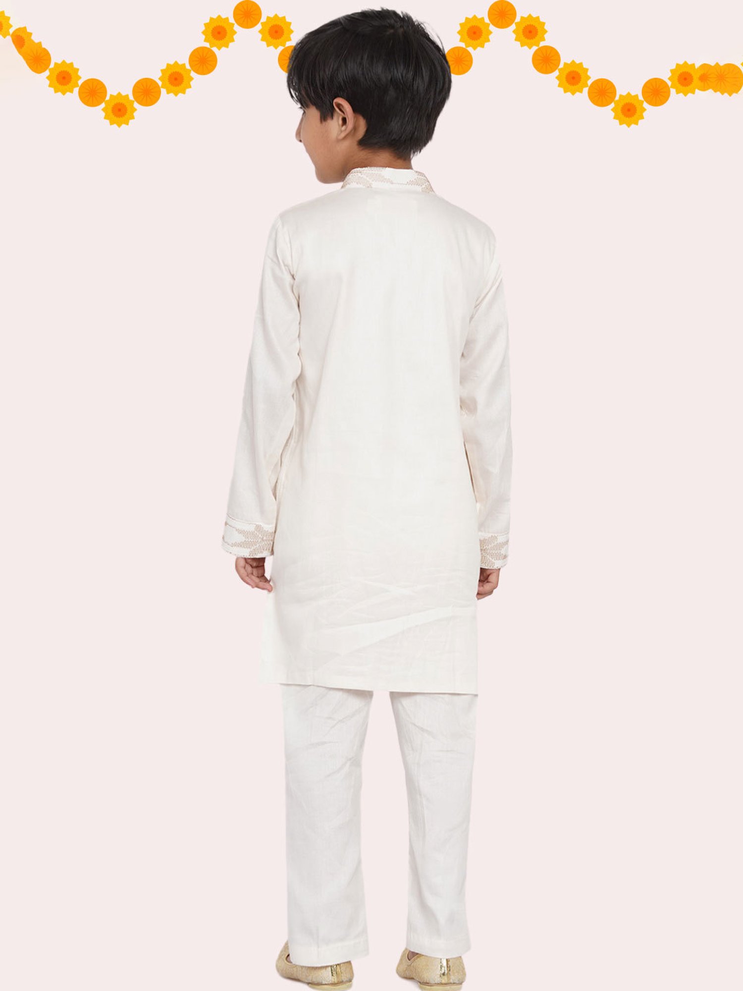 Little Bansi Cream Printed 1 Kurta + 1 Pyjamas