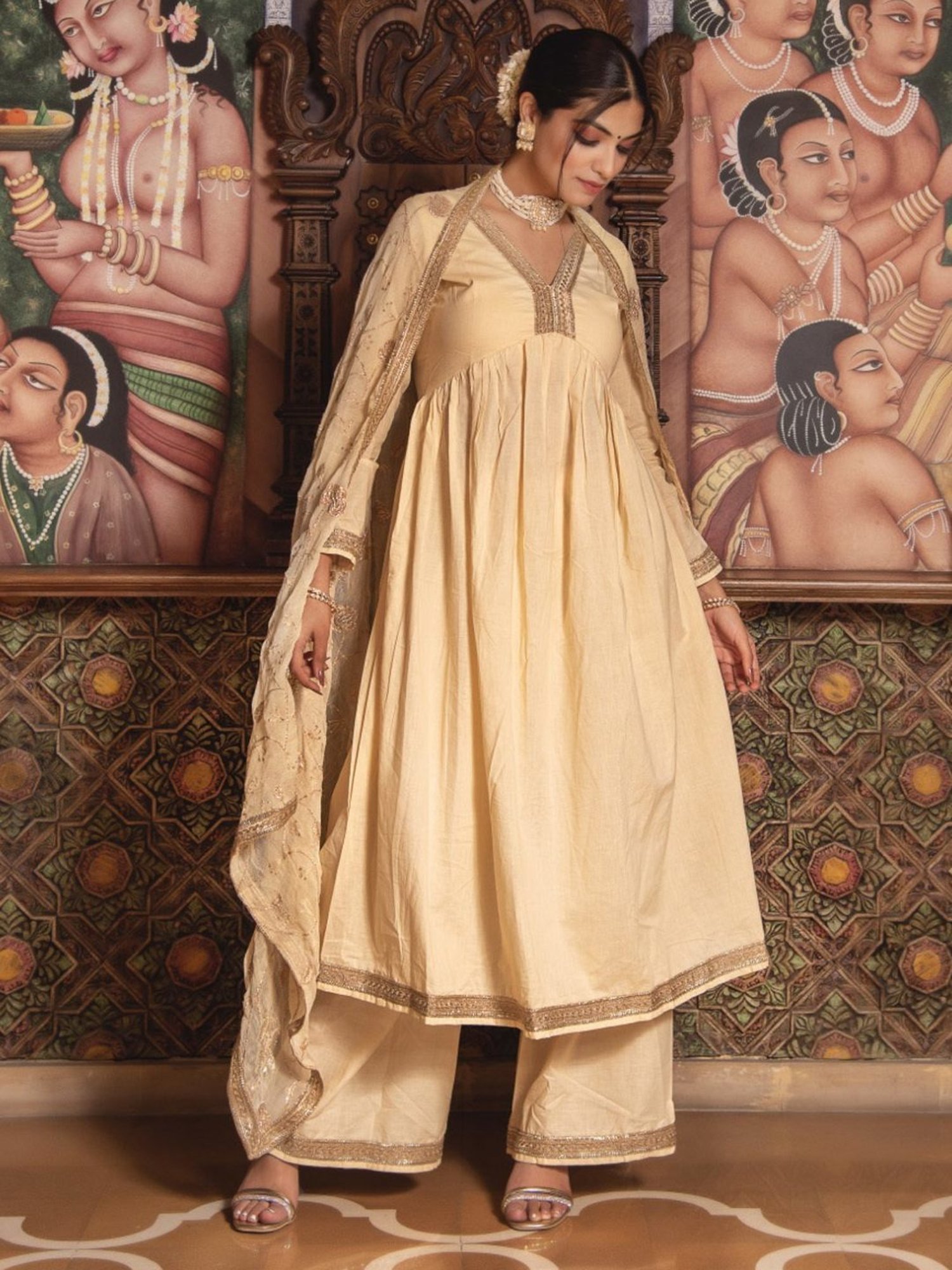 Calmna Saiba Beige Angular Gotapatti Suit Set