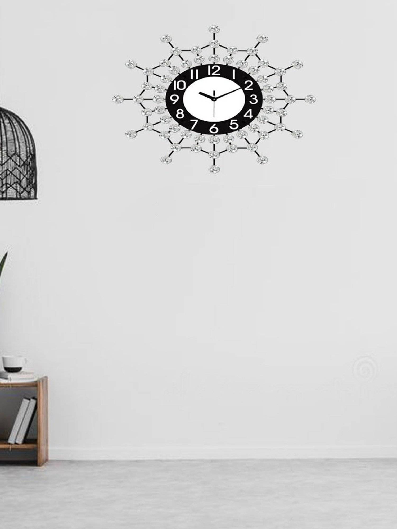 CHRONIKLE Round Silver & Black Iron Wall Clock
