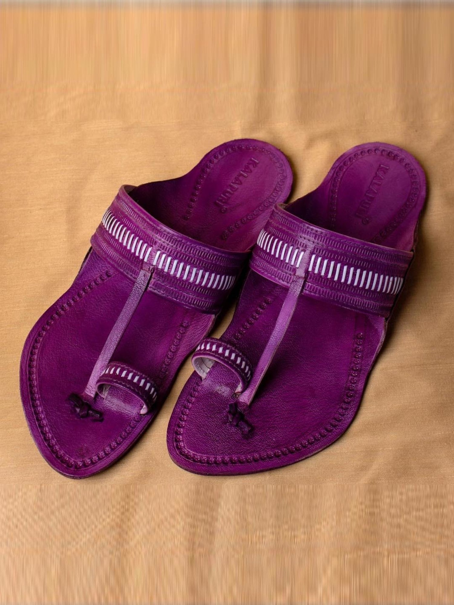 Kalapuri Men's Purple Kolhapuri Sandals