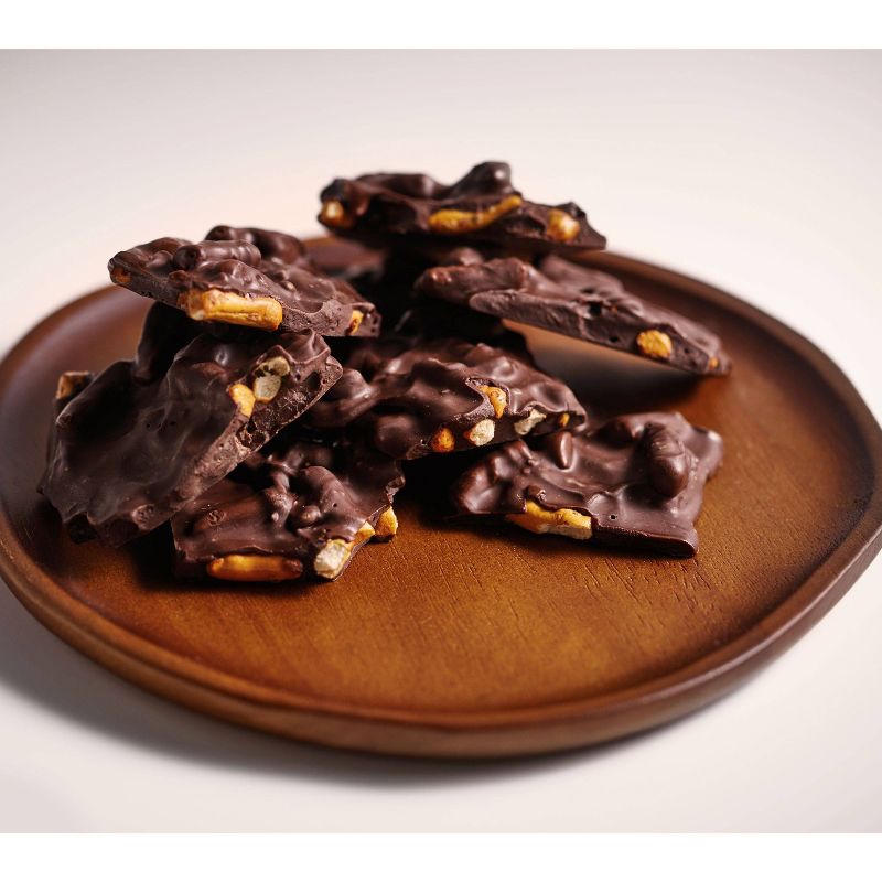 barkTHINS Pretzel with Sea Salt Dark Chocolate - 4.7oz