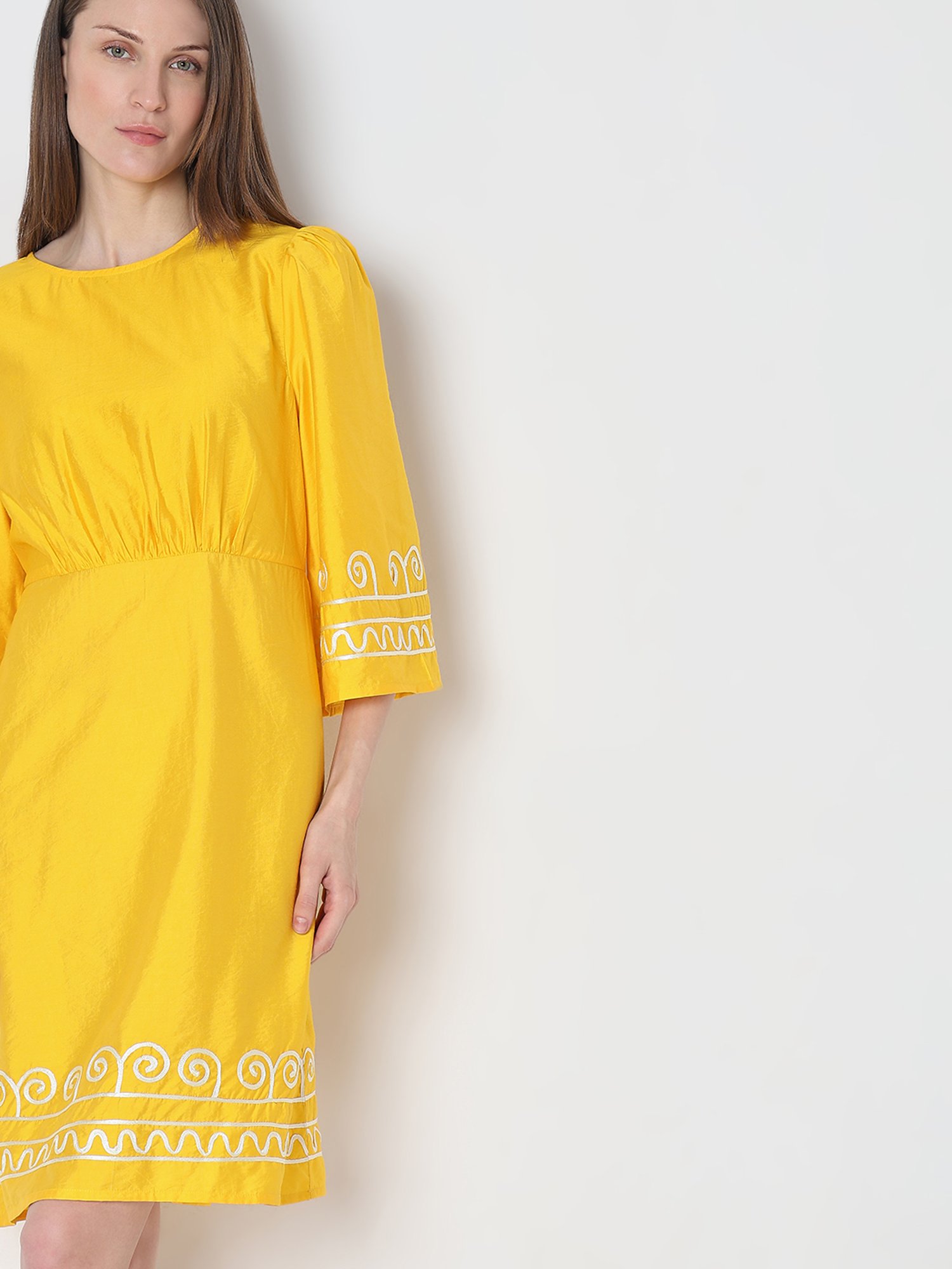 Vero Moda Yellow & White Printed A Line Dress