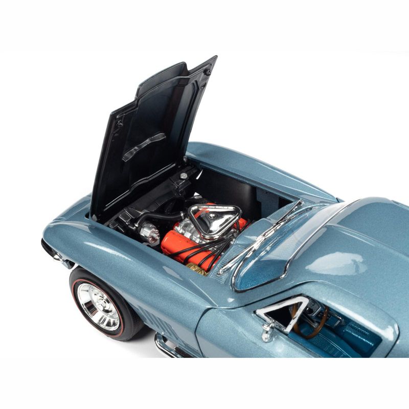 1967 Chevrolet Corvette 427 Hardtop Elkhart Blue Metallic with Blue Interior (MCACN) 1/18 Diecast Model Car by Autoworld