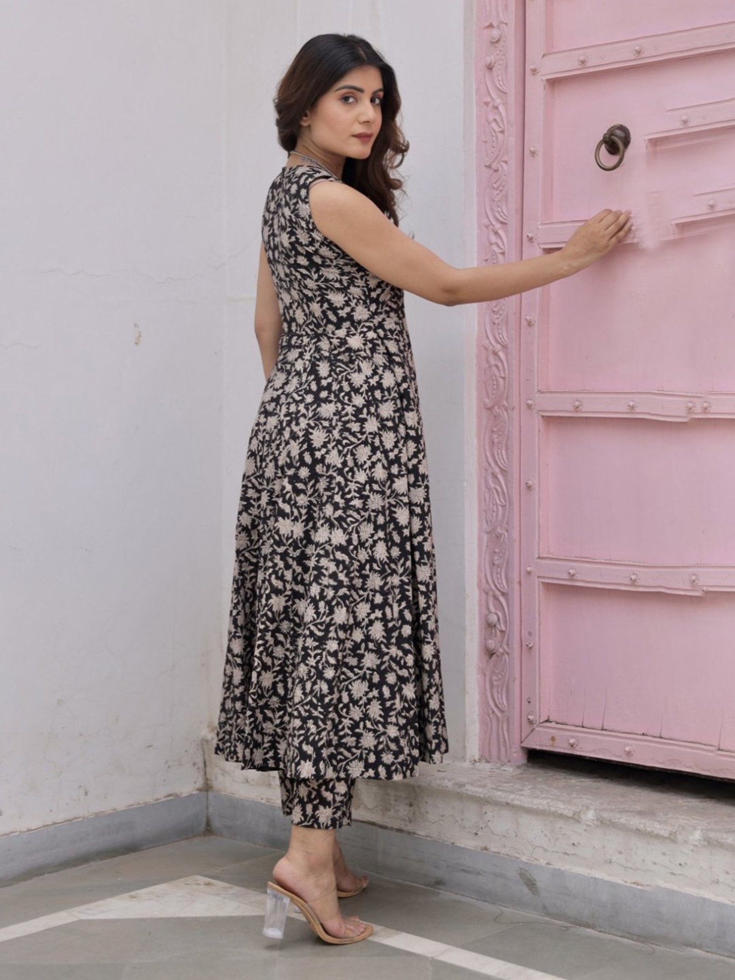 Asrumo Black Sukoon Summer Jaal Cotton Anarkali Kurta with Pant and Organza Gota Work Dupatta Set