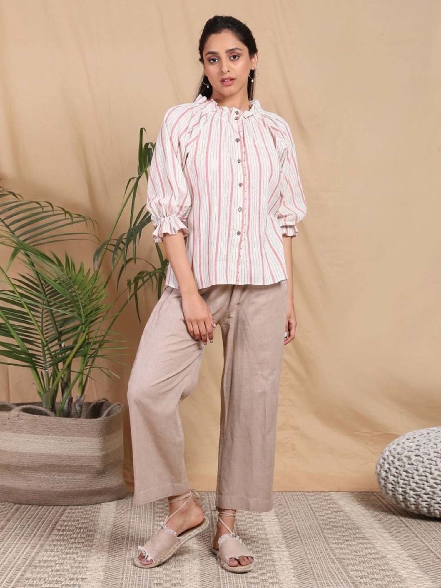 Mushio White Dhari Yarn Dyed Handwoven Cotton Khadi Shirt