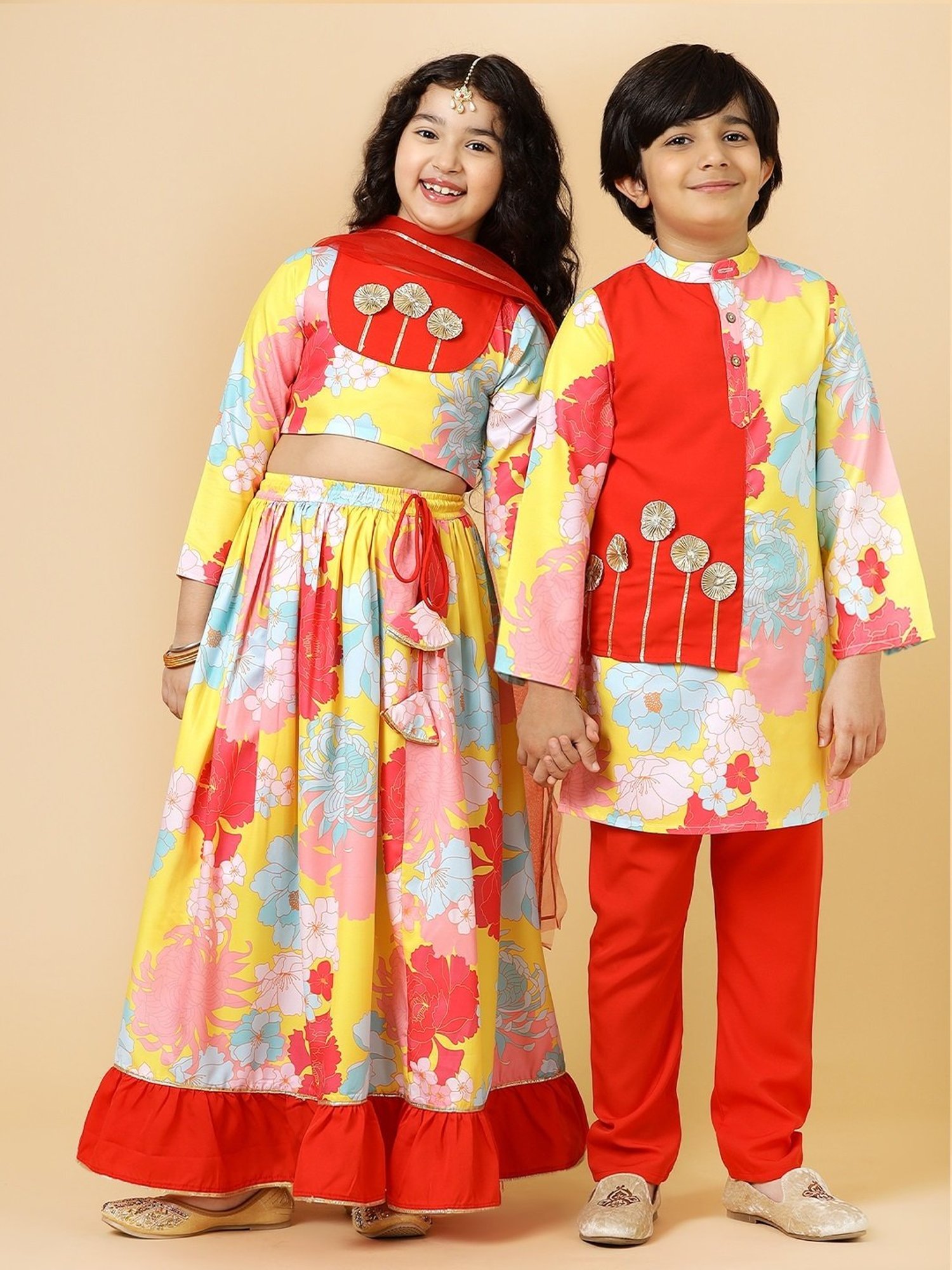 VASTRAMAY Boys Yellow & White Cotton Printed Full Sleeves Kurta Sets