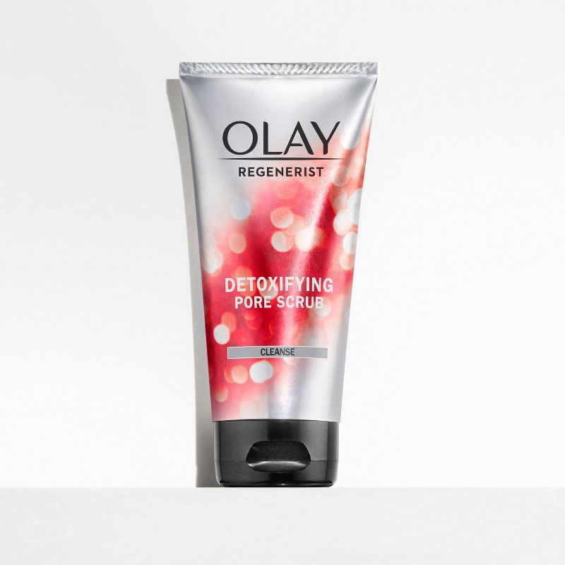 Olay Regenerist Detoxifying Pore Scrub Cleanser - 5 fl oz