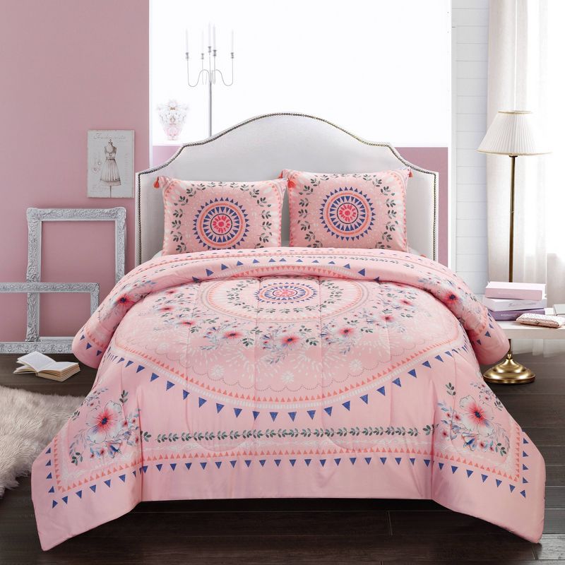 Twin/Twin XL Flowering Medallion Comforter Set Pink - Heritage Club