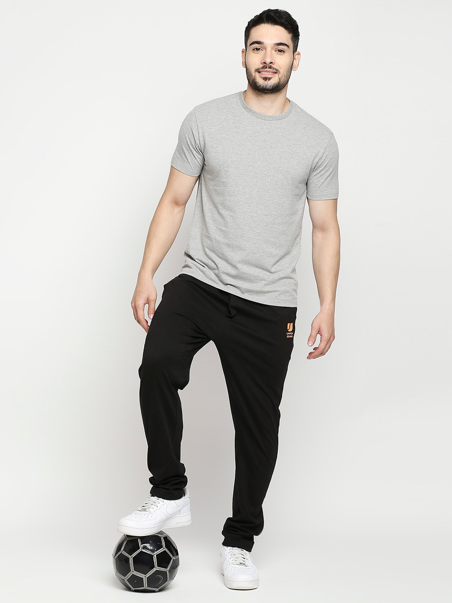 UnderJeans by Spykar Black Cotton Regular Fit Trackpants