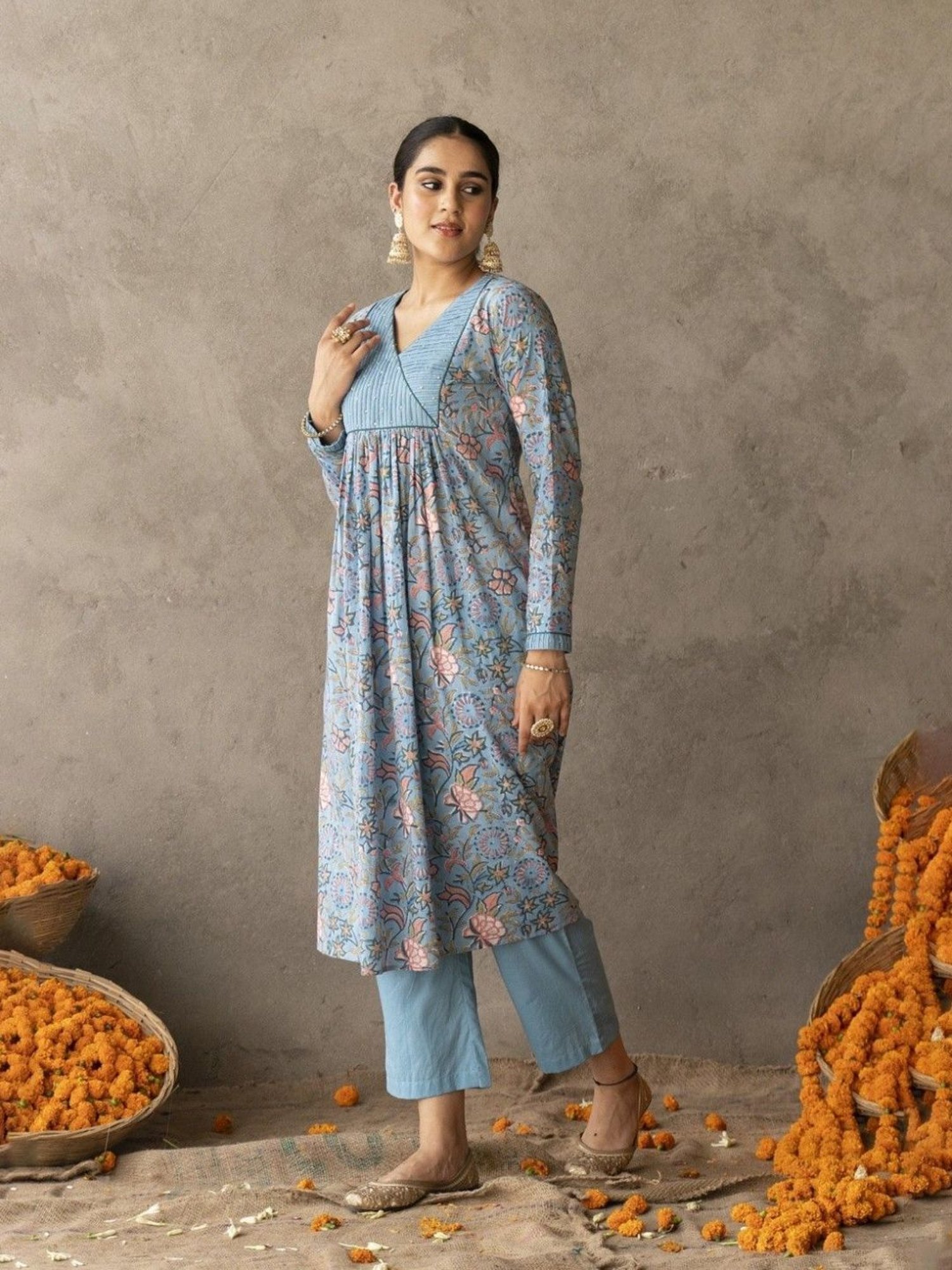 Akiso Reet Blue With Yoke And Sleeve Detailed A Line Kurta Paired With Blue Solid Straight Pants Set