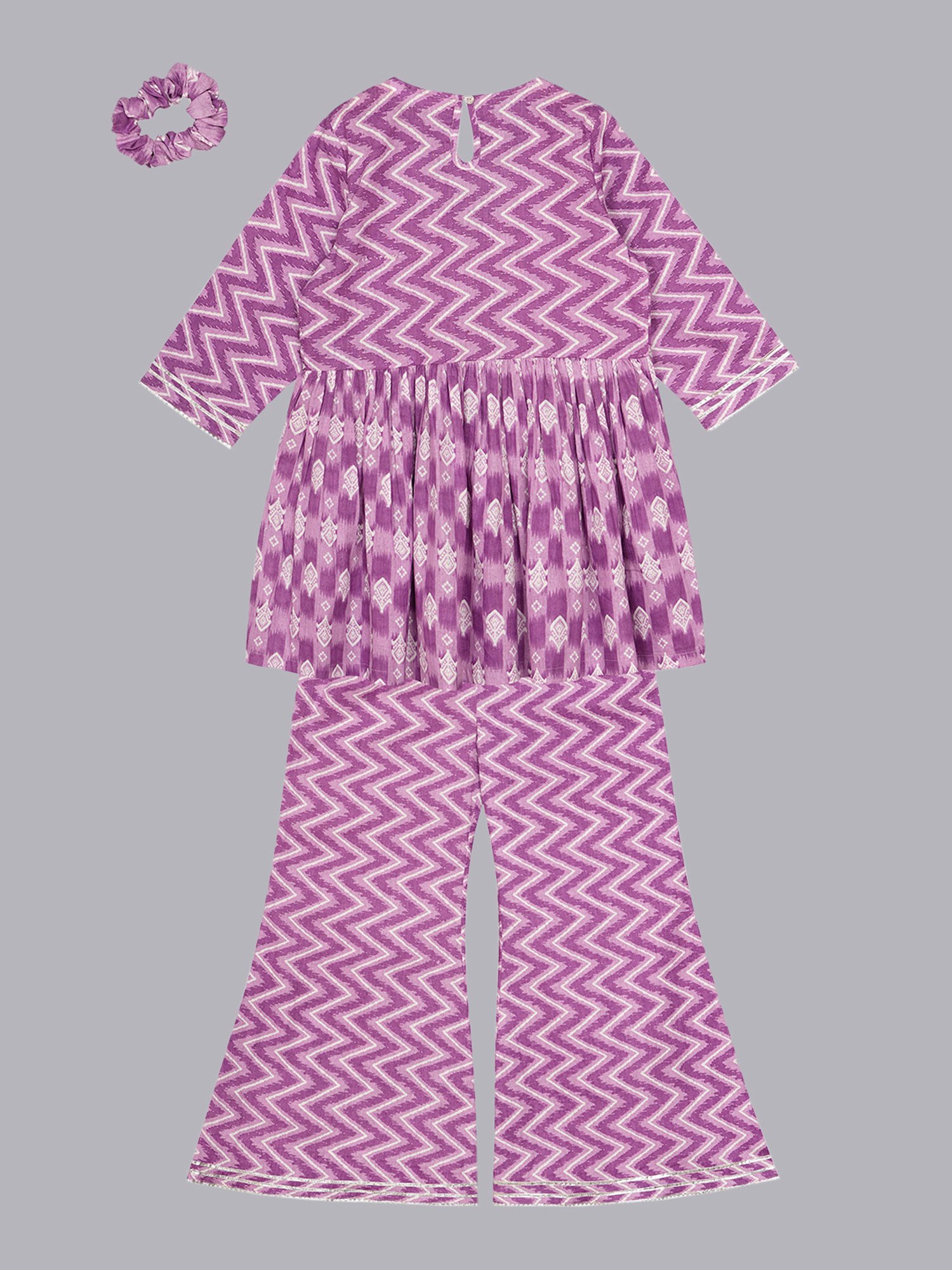 Budding Bees Girls Purple Printed Top, Pants & Scrunchies