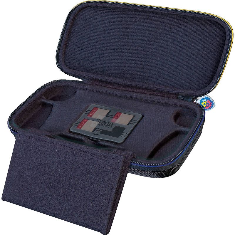 Nintendo Switch Lite Game Traveler Deluxe - The Legend of Zelda Hyrule Shield