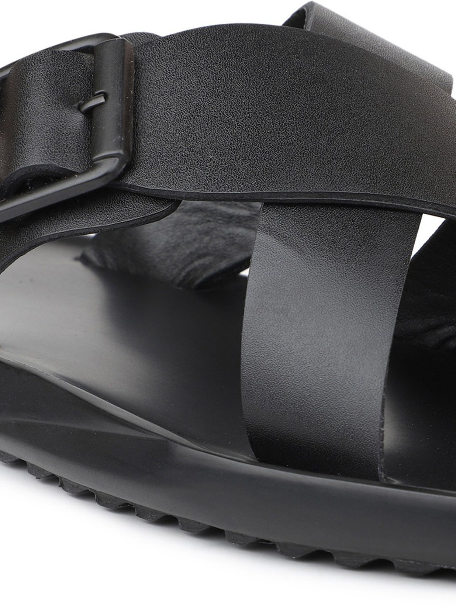 Atesber by Inc.5 Men's Black Toe Ring Sandals