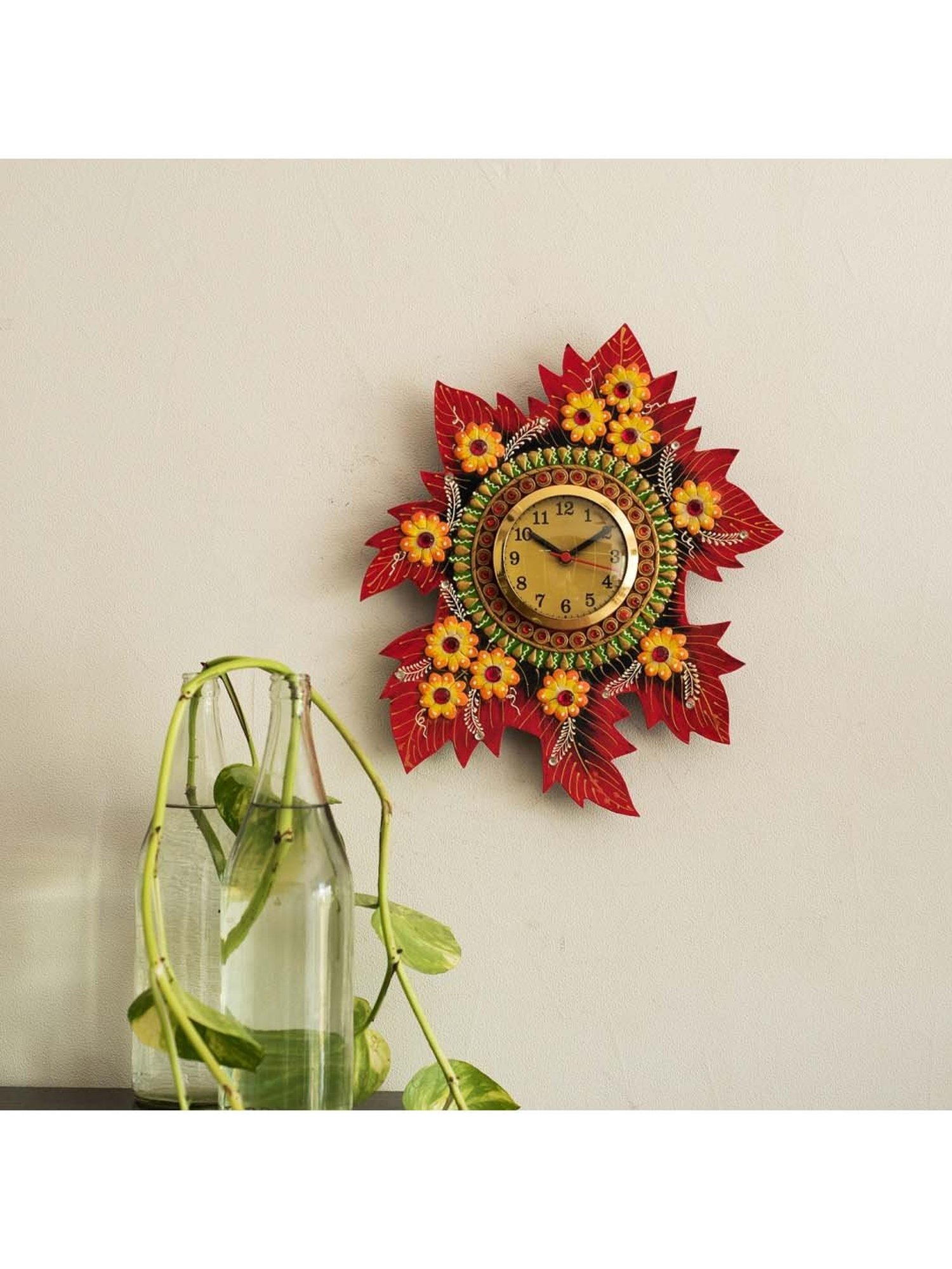 eCraftIndia Handcrafted Papier-Mache Leaf Shape Wall Clock