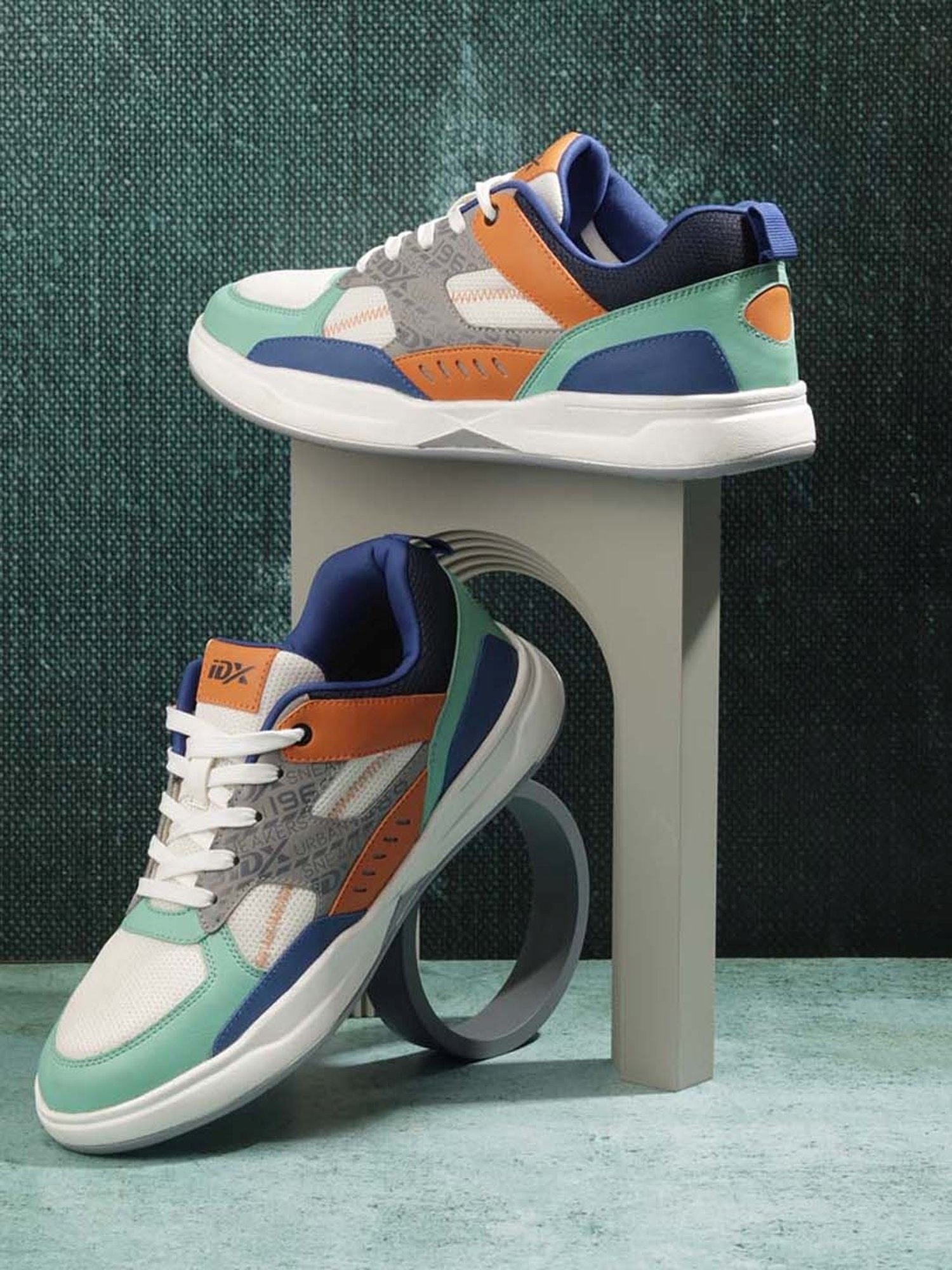 ID Men's Sea Green Casual Sneakers