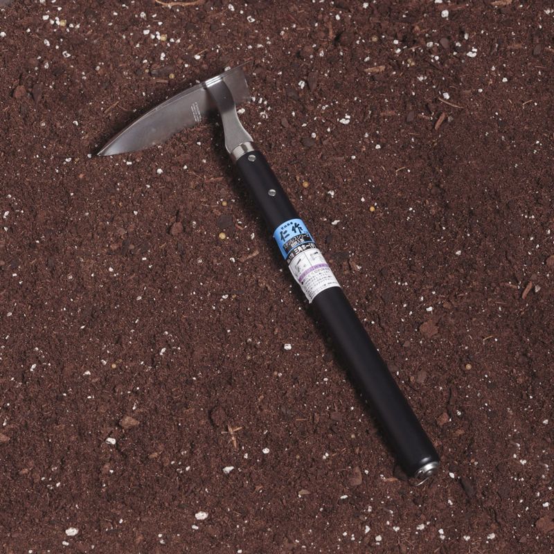 Nisaku Japanese Stainless Steel Triangle Hoe, 6.75-Inches.