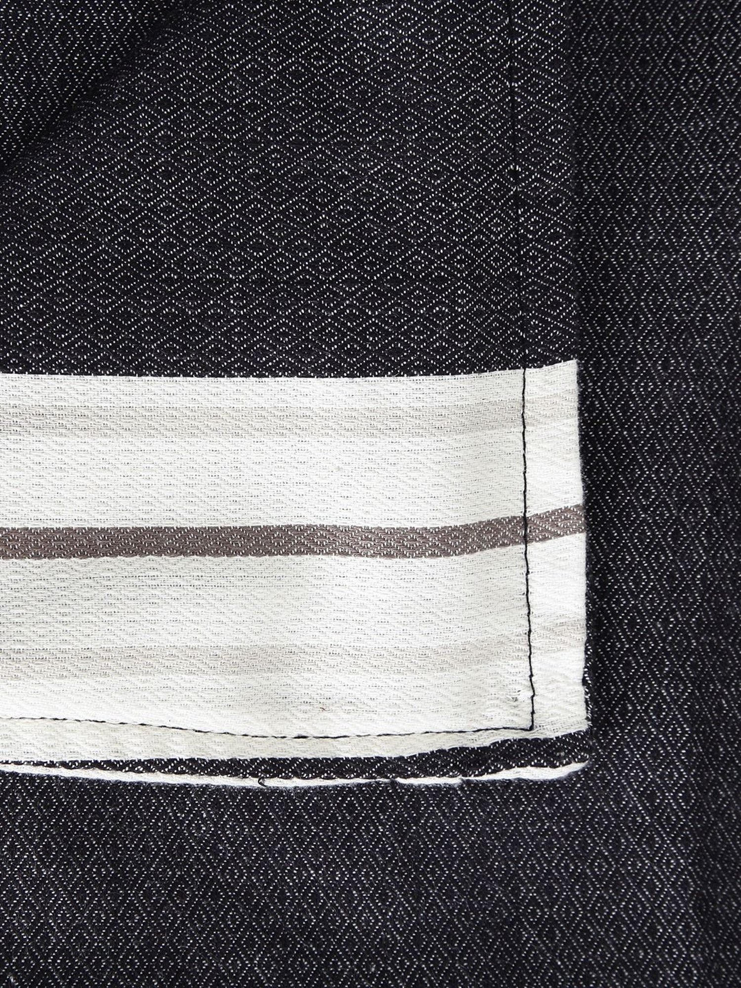 Swayam Magical Linea Stripes Black & White 180 TC Cotton King Bedsheet with 2 Pillow Covers