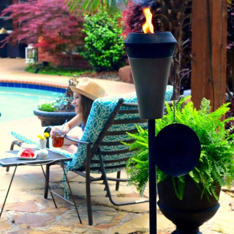 Tiki Brand 2 Island King Torches with 100oz BF Bottle