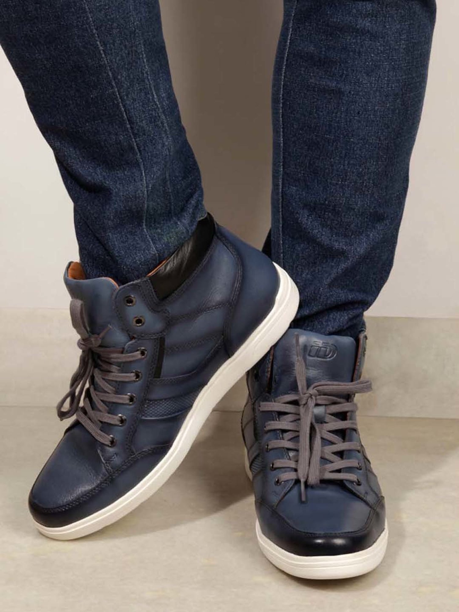 ID Men's Blue Ankle High Sneakers