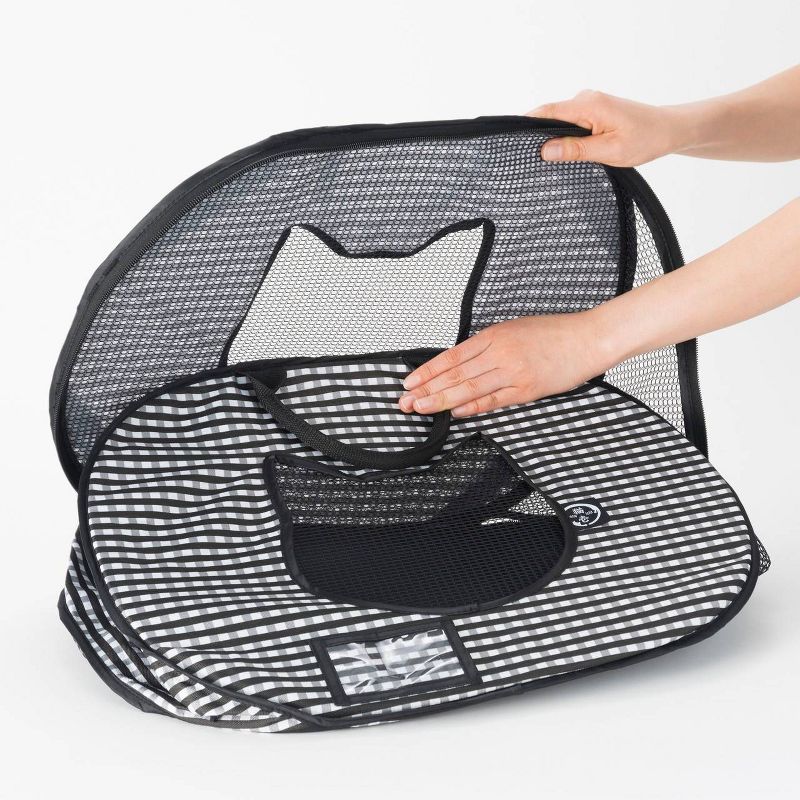 K&H Pet Products 3973 Extra Wide Outdoor Water Resistant Heated Kitty House with 2 Door Flaps Safe Escape For Feral and Outdoor Cats, Olive