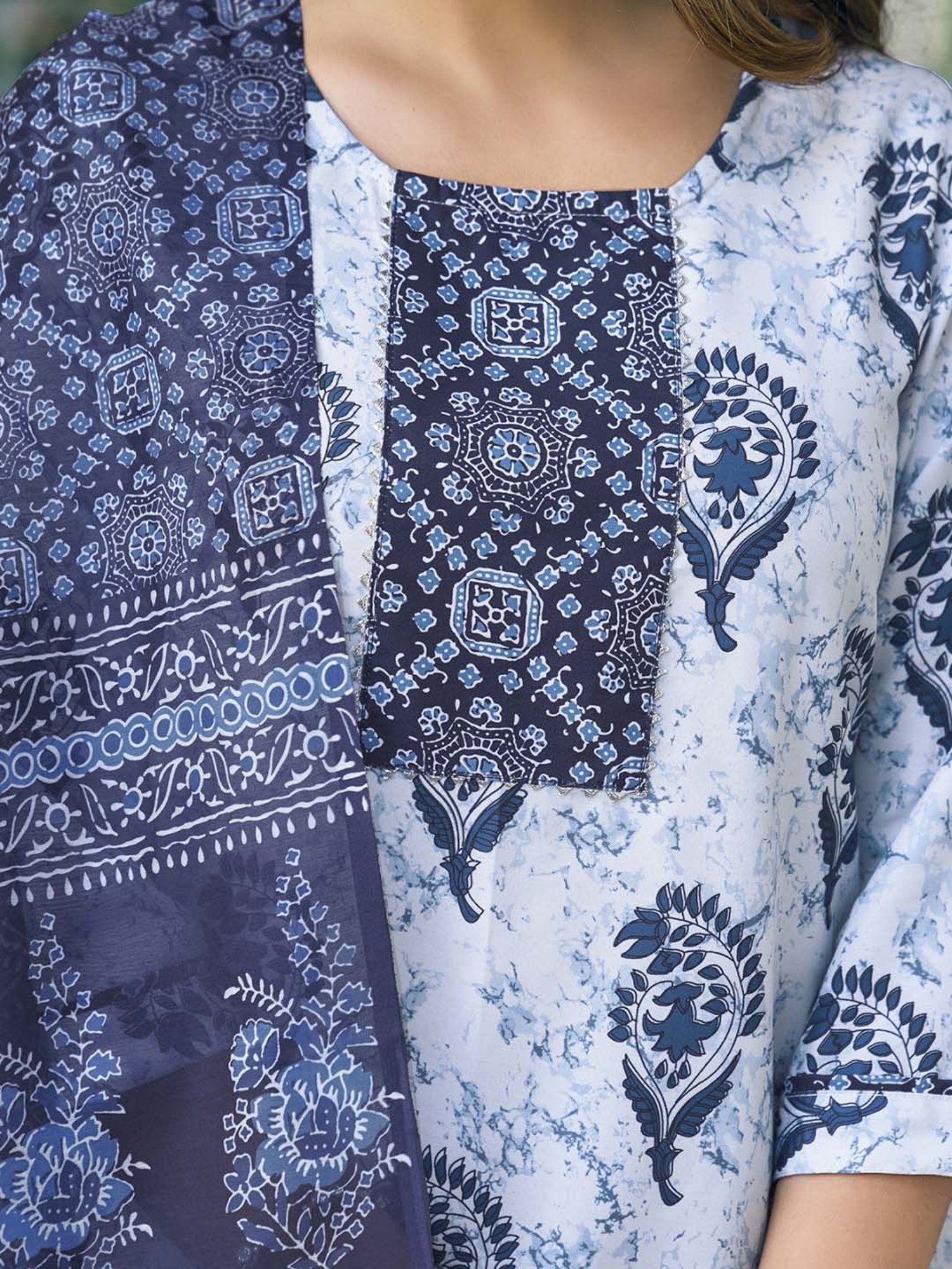 Skylee Blue Printed Kurta Pant Set With Dupatta