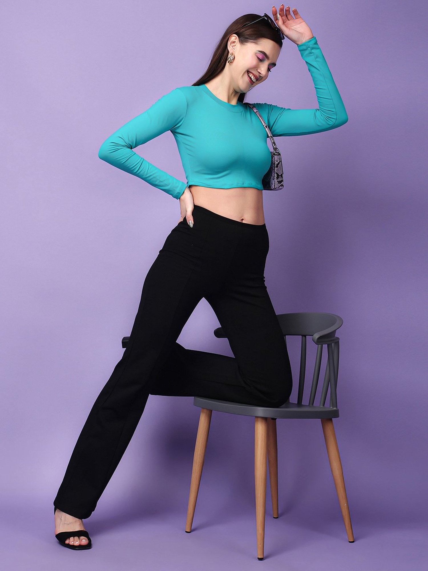 Scorpius Turquoise Slim Fit Crop Top