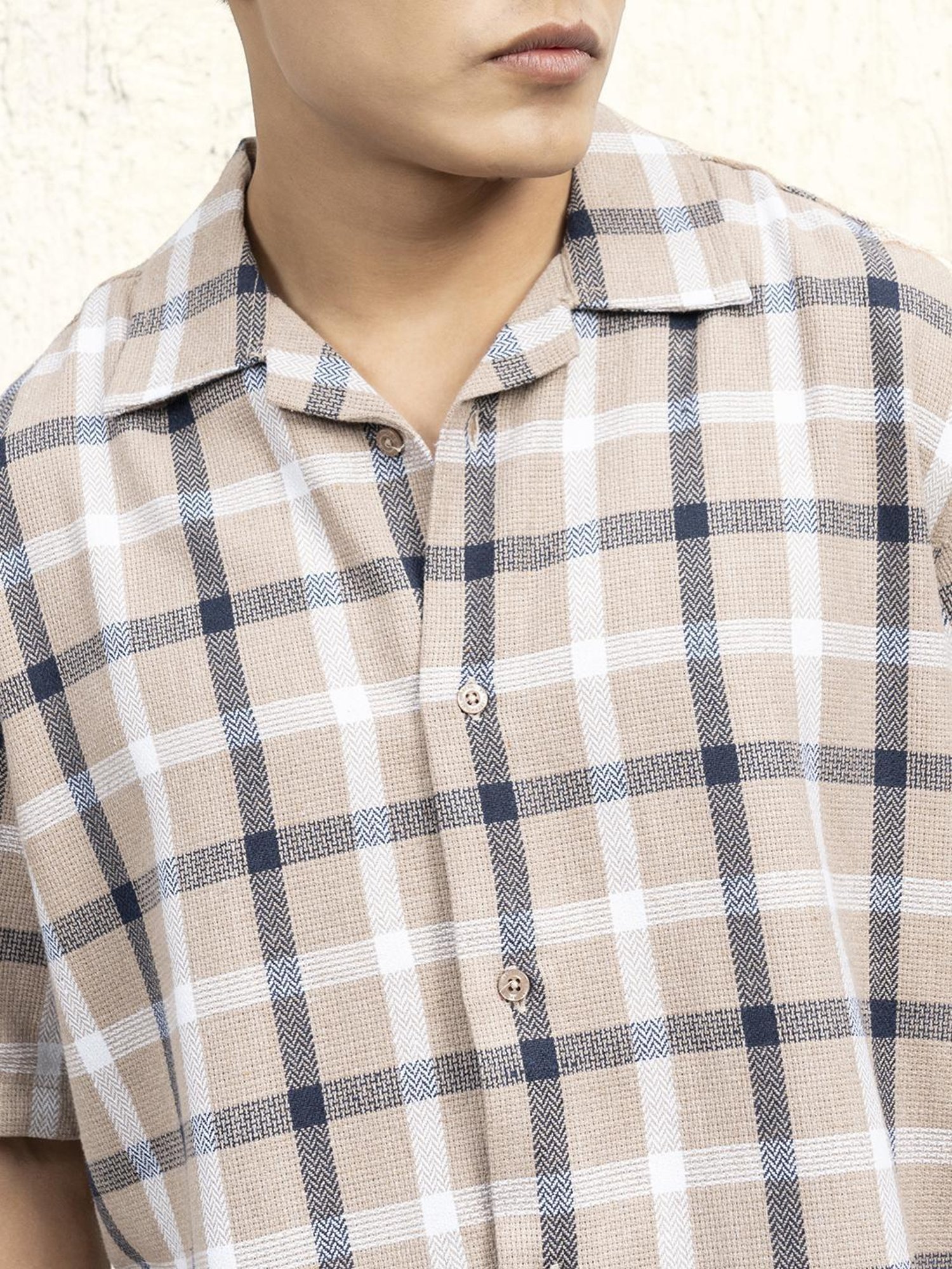 Hubberholme Men Cotton Short Sleeves Oversized Checked Shirt 6