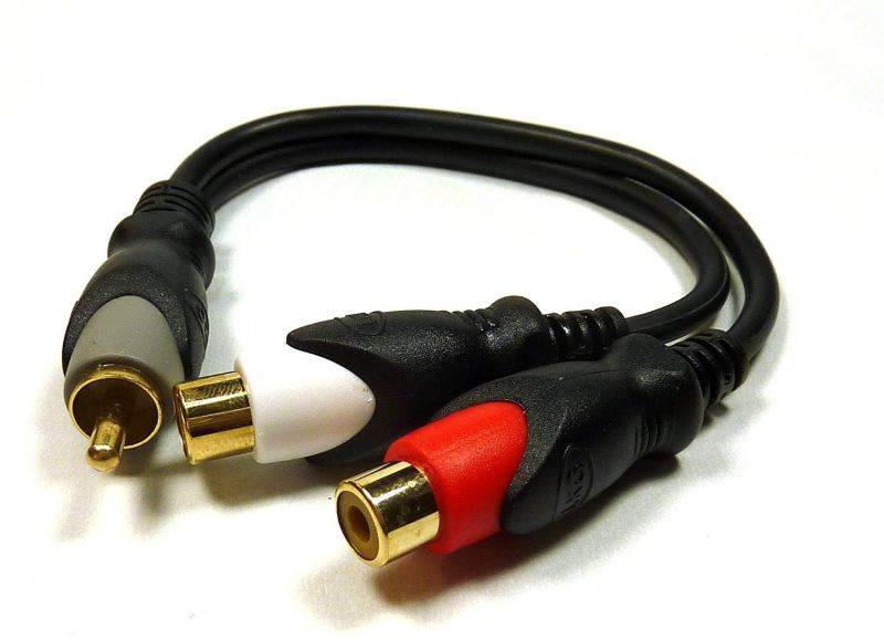 Philmore 6" Fully Shielded RCA Y Adaptor, RCA Male To Dual RCA Female, Gold Plated: 4010G