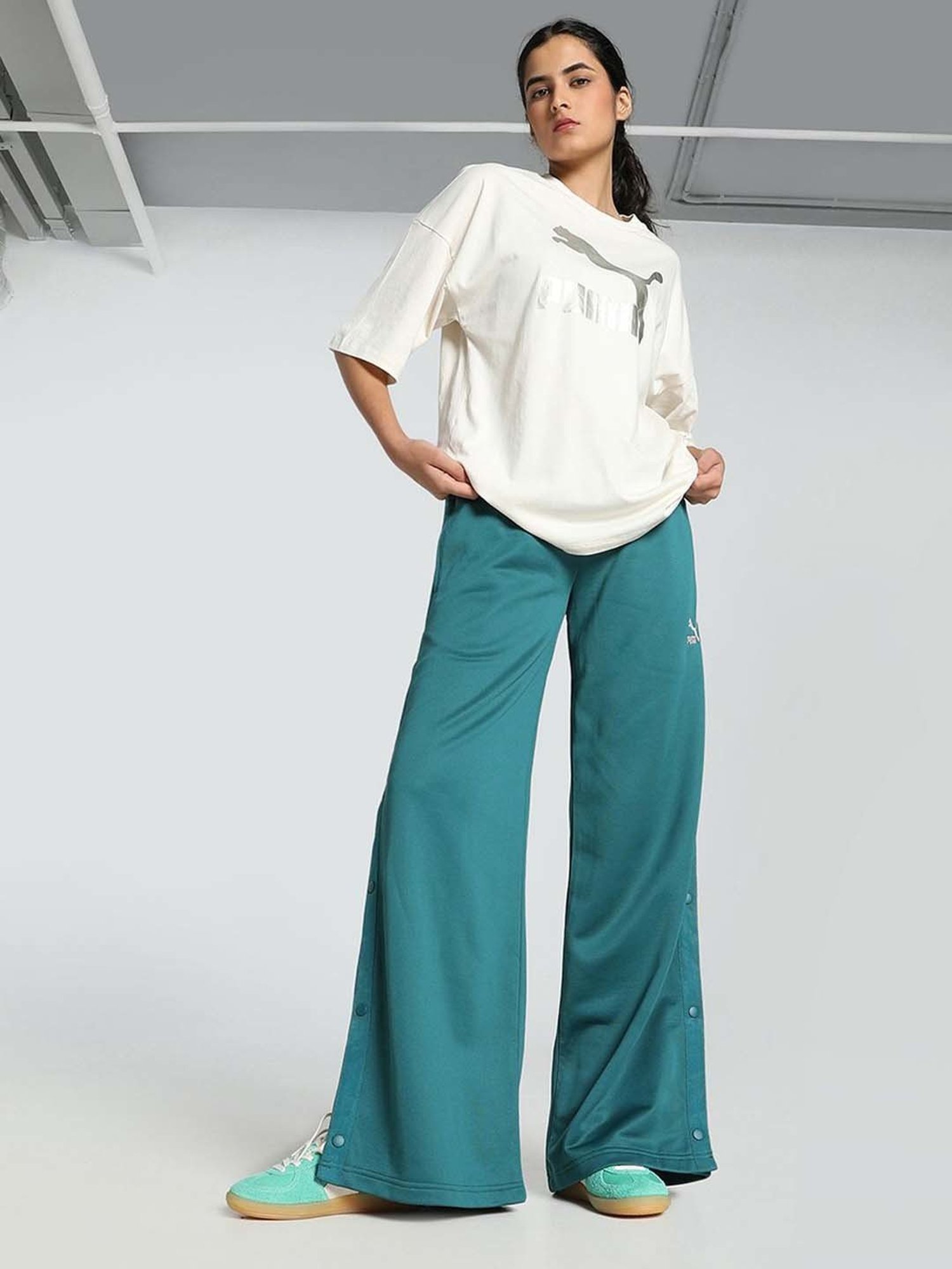 Puma White Cotton Logo Print T-Shirt