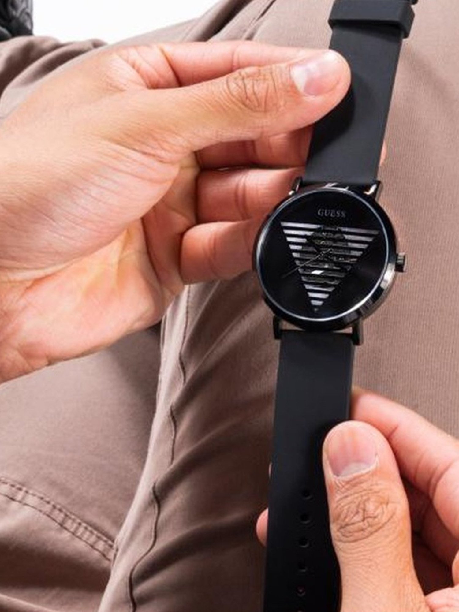 Guess GW0503G3 Idol Analog Watch for Men