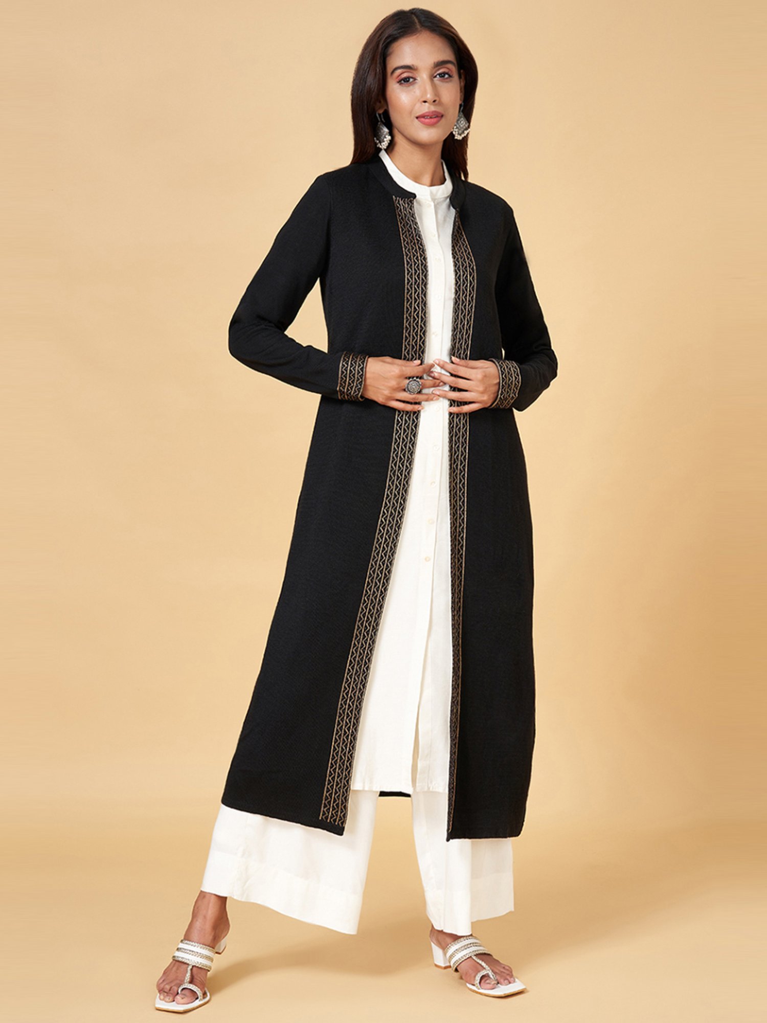 YU by Pantaloons Black Self Pattern Shrug