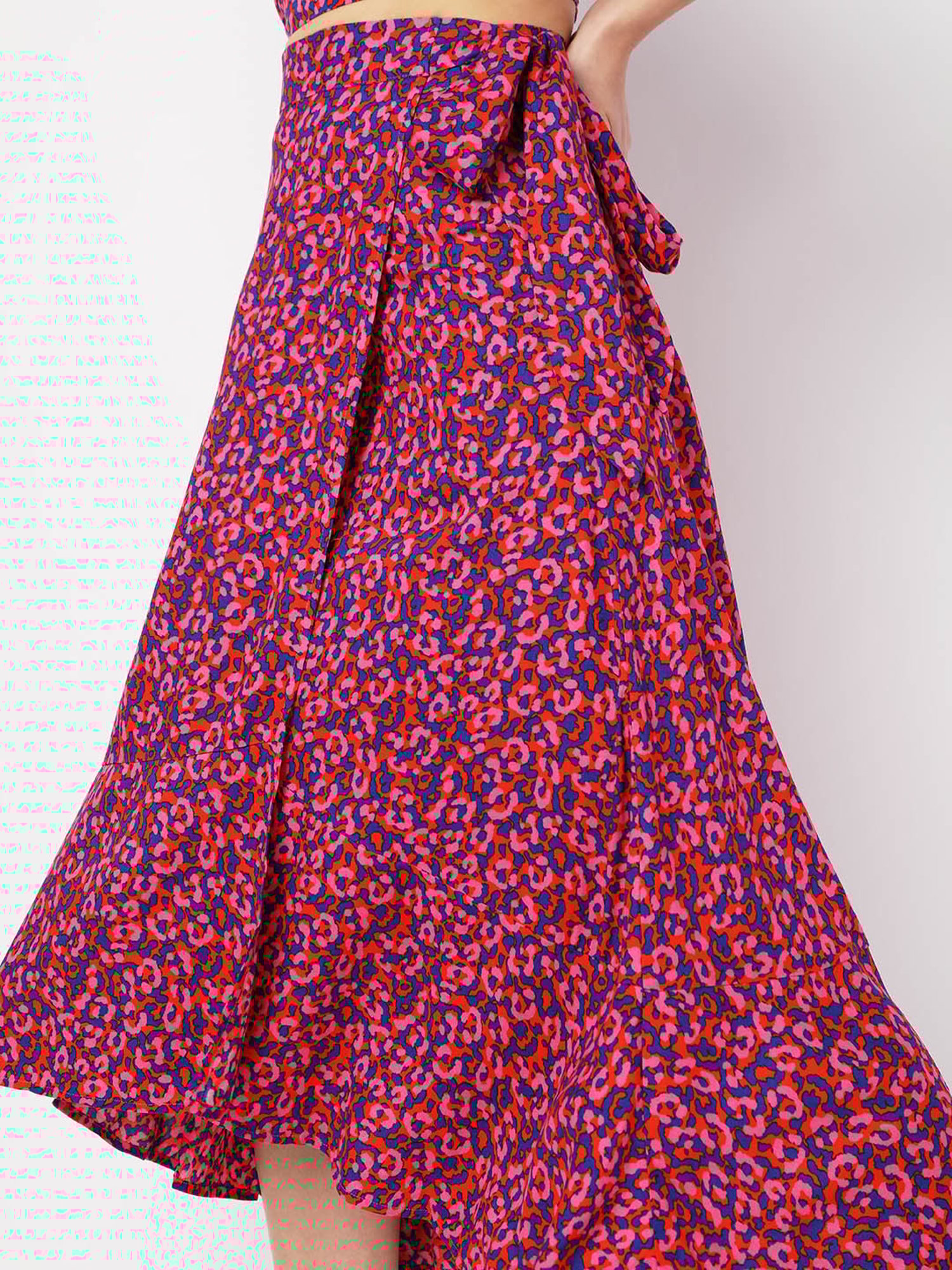 Vero Moda Pink & Blue Printed Skirt