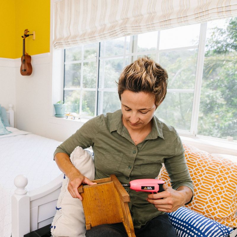 Blue Ridge Tools Rechargeable Screwdriver Pink