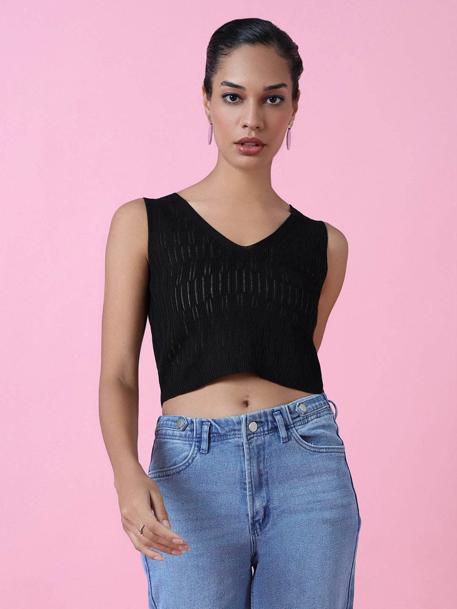 SHOWOFF Black Regular Fit Crop Top