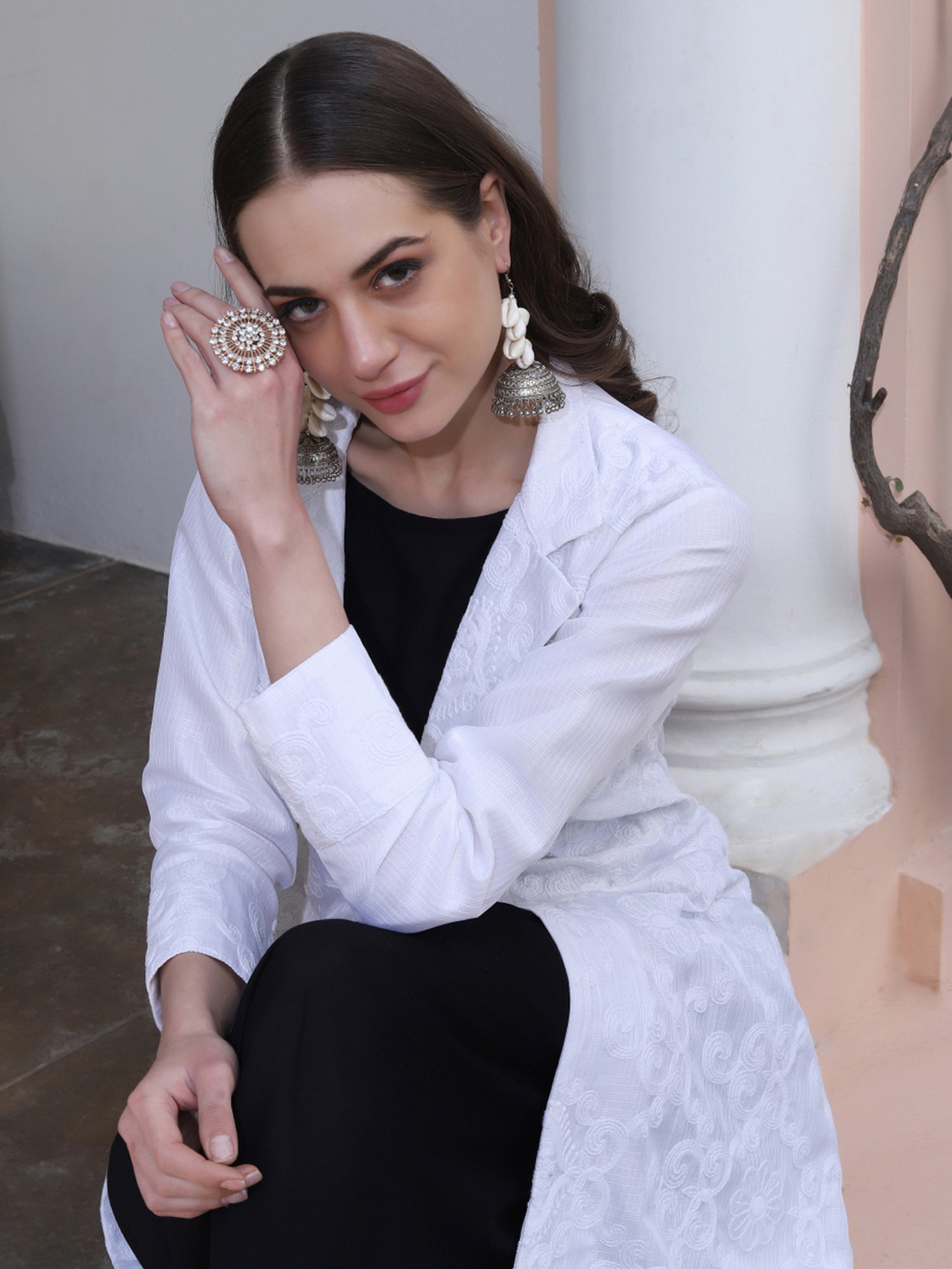 Mafadeny Black Striped Shrug