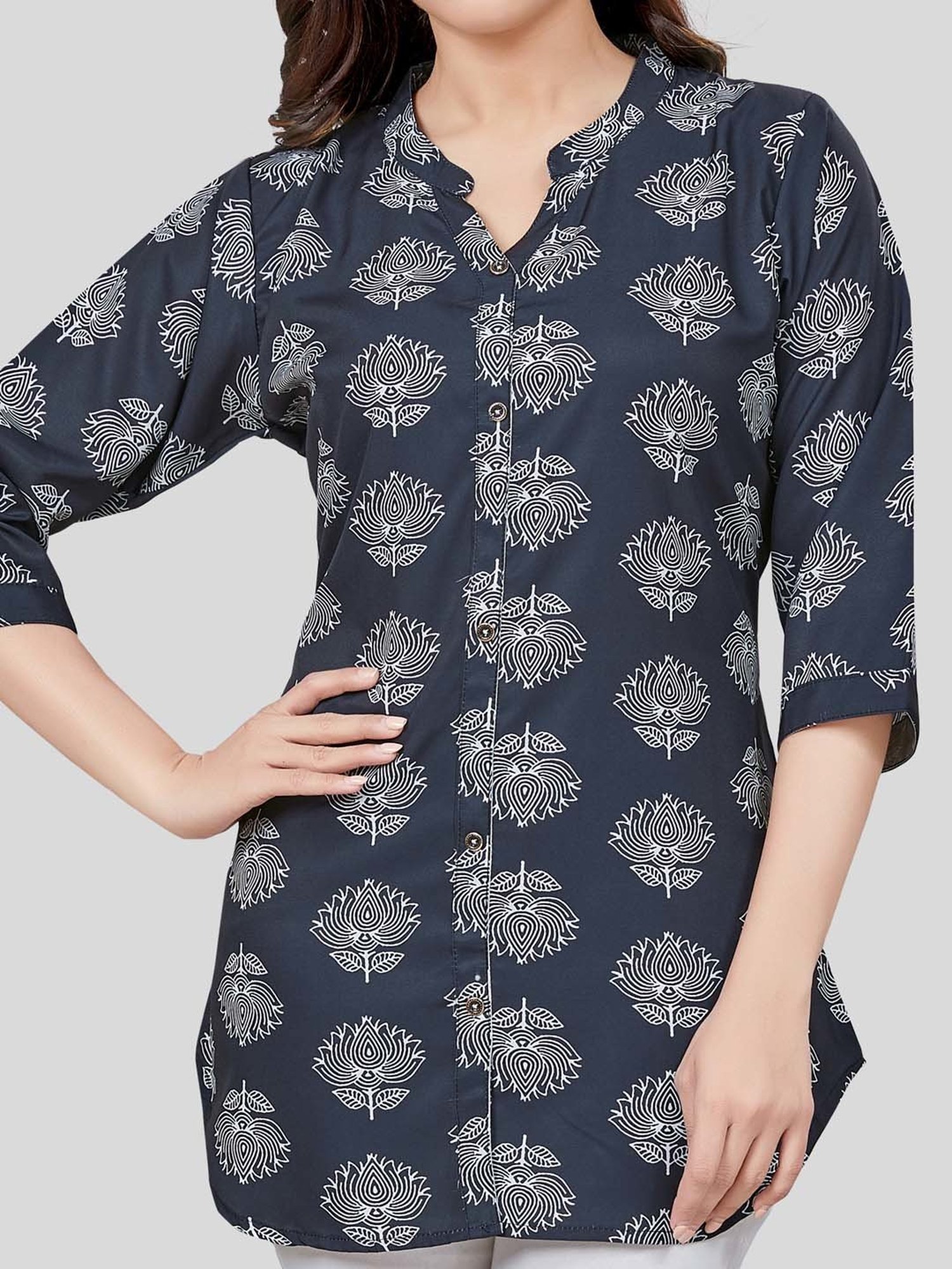 Saree Swarg Black Printed A Line Kurti