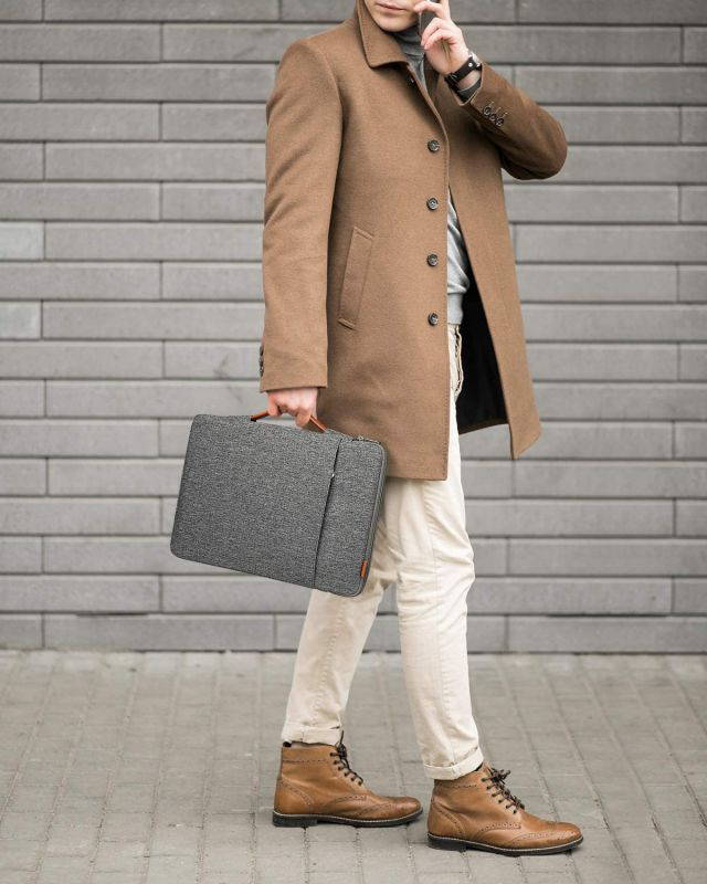 BELKIN Black 13"  Laptop/Chromebook sleeves Black - Model B2B064-C00