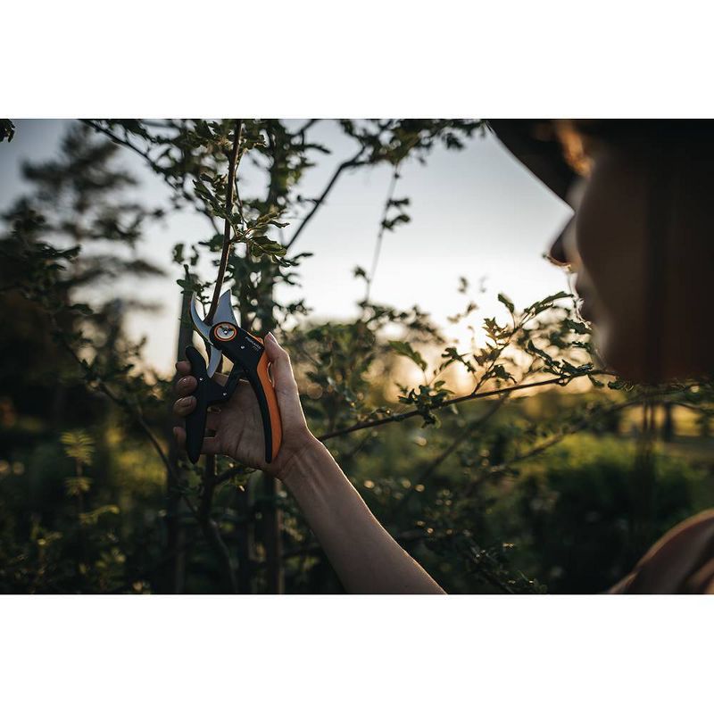 Fiskars P721 Bypass Power Lever Pruner