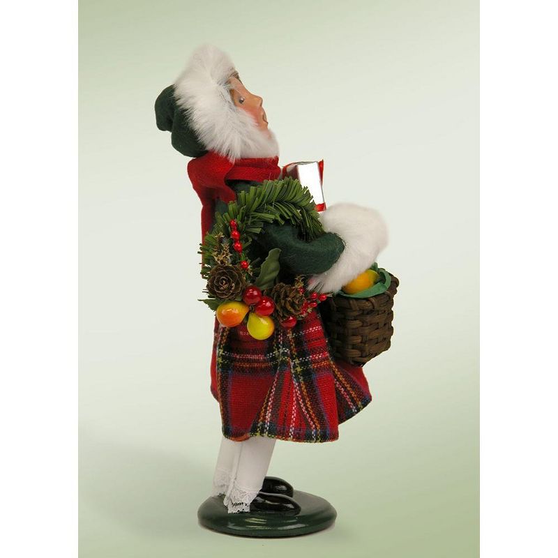Byers Choice 10" Festive Seasons Decorating Family Girl Christmas Figure