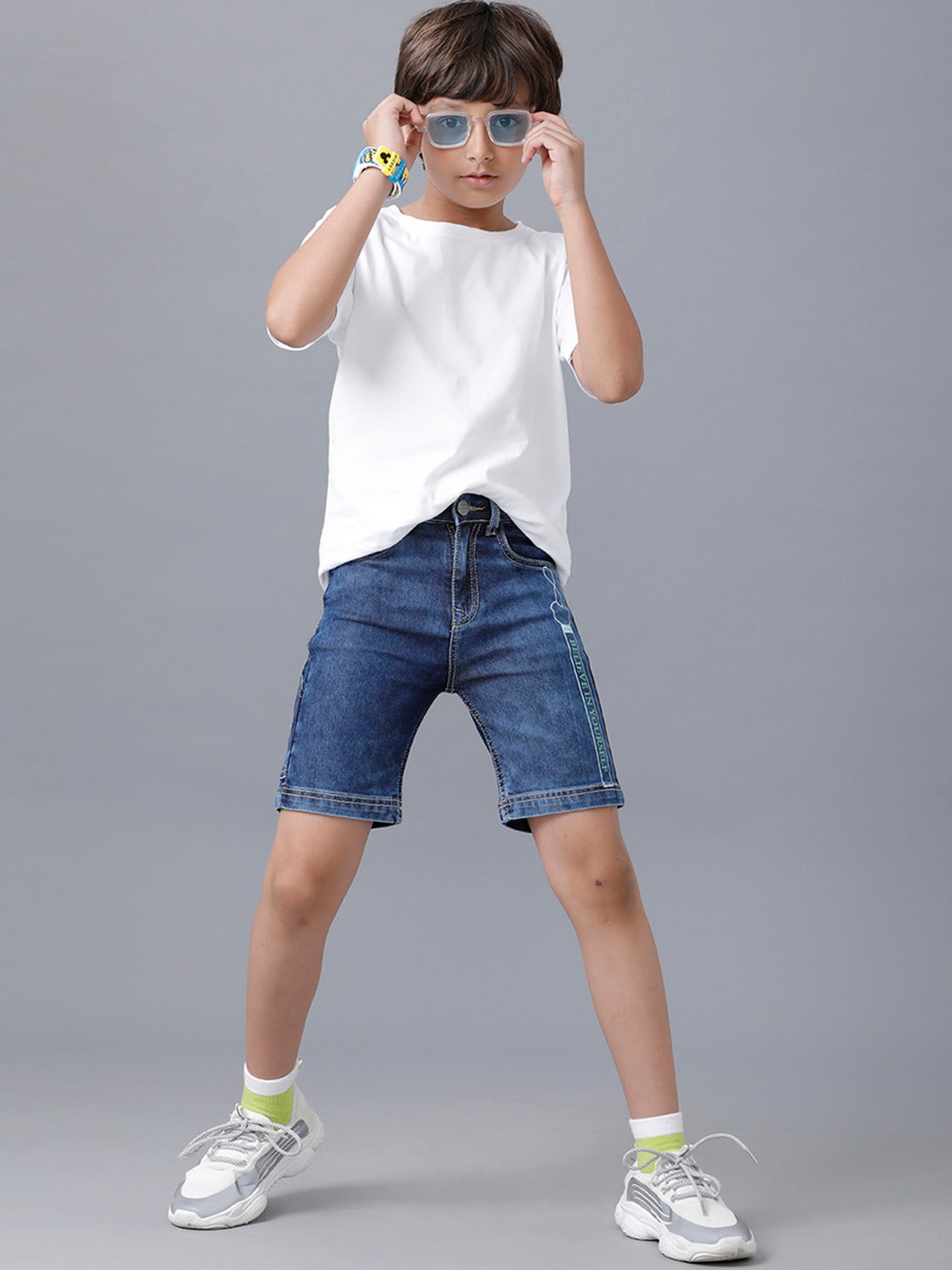 Kate & Oscar Kids Beige Cotton Embroidered Shorts