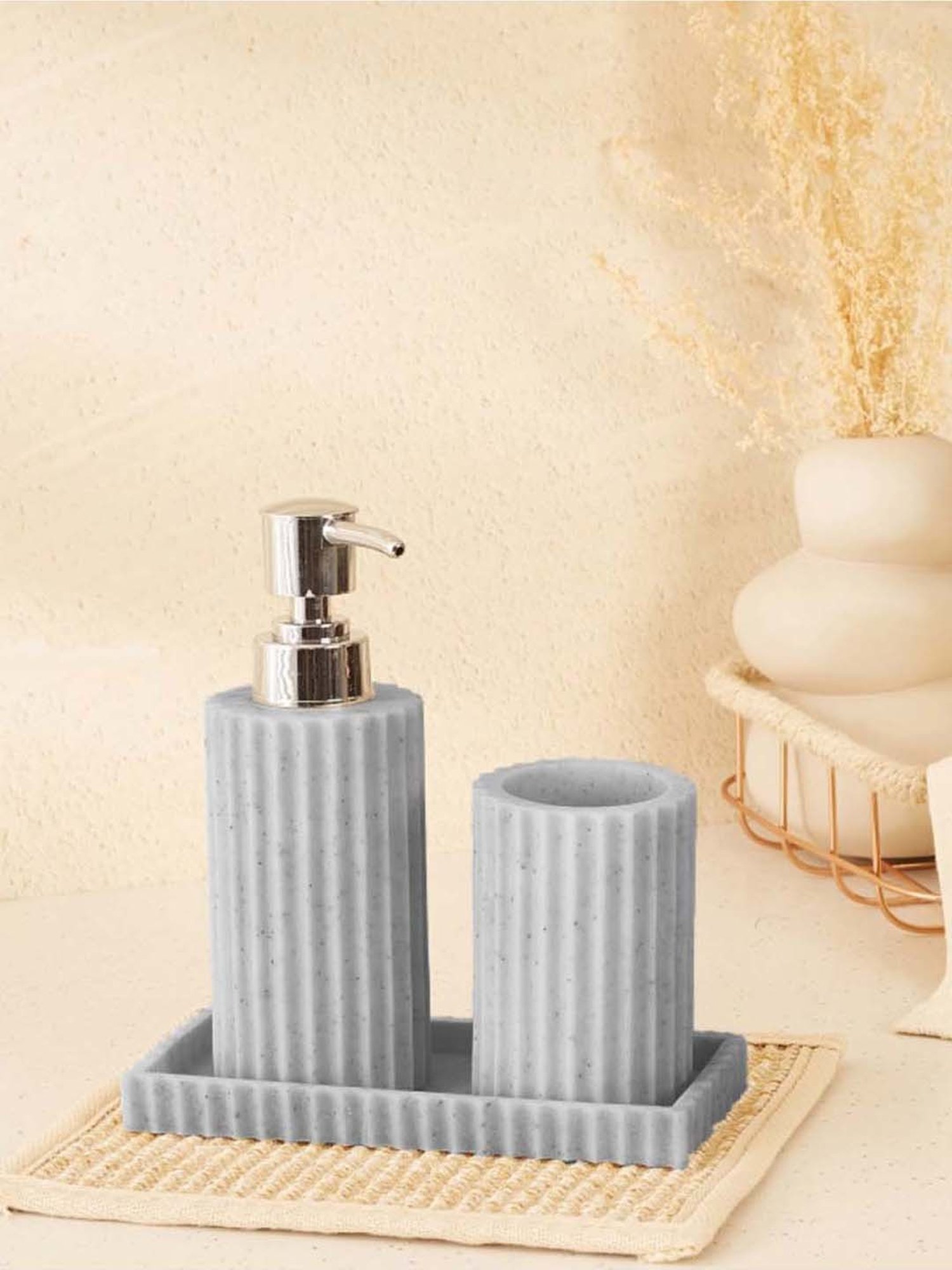 Mason Home Grey Fluted Composite Grey Marble Bathroom Accessories- Set of 3