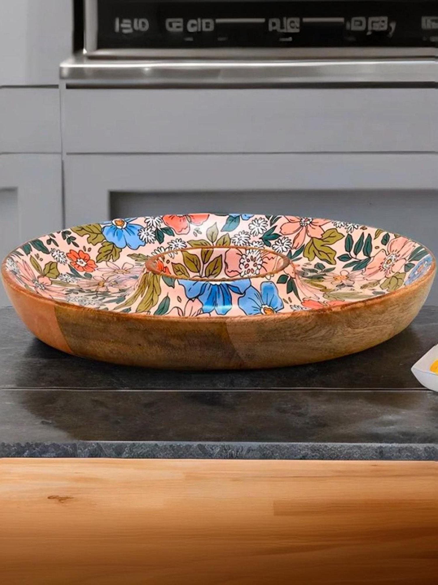 Sumeet S.S. Heavy Gauge Multi Purpose Plates with Mirror Finish Set of 9pc ( Dia-17cm, 22cm,27.5cm)