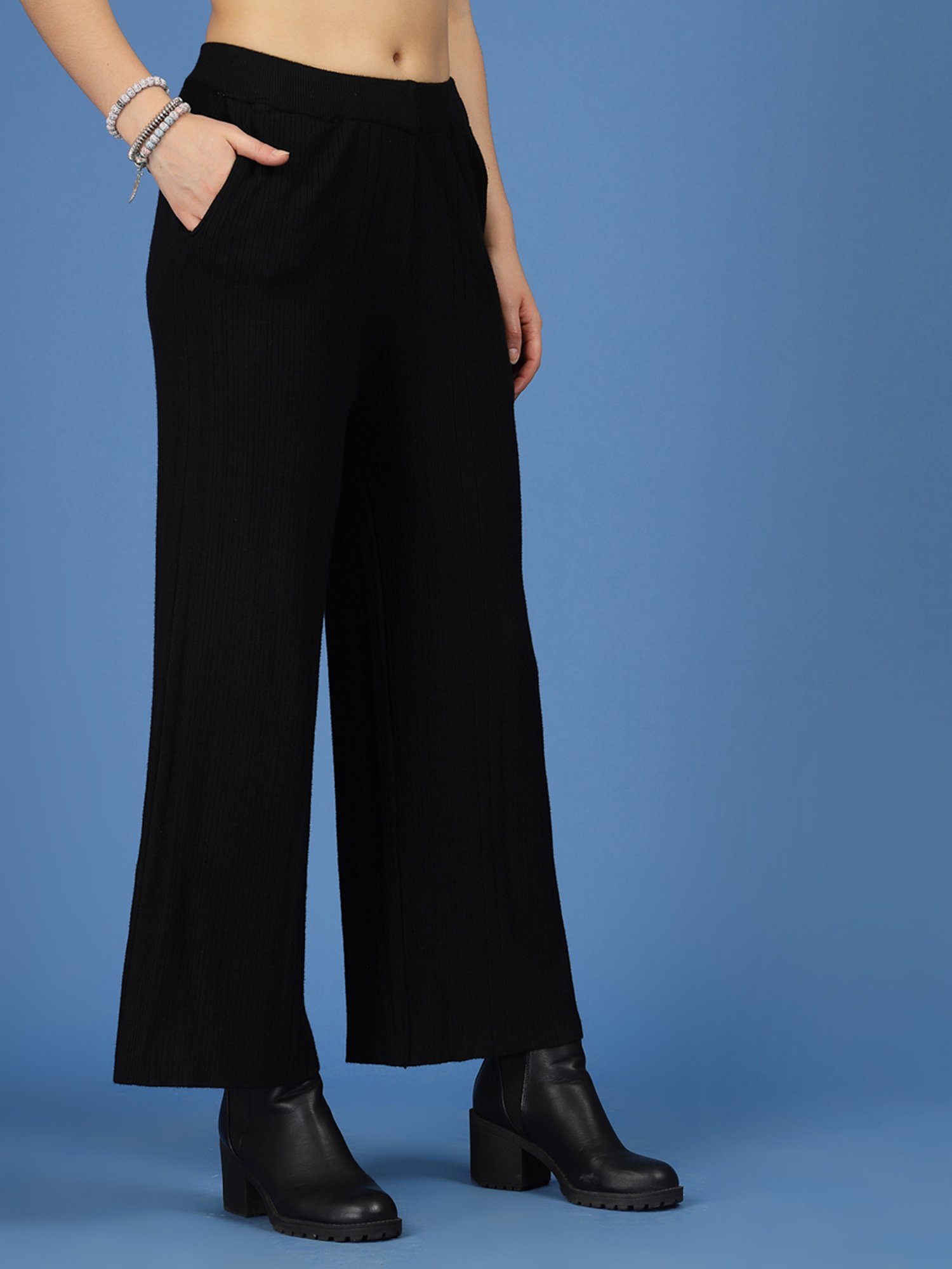 Mafadeny Black Regular Fit Mid Rise Palazzos