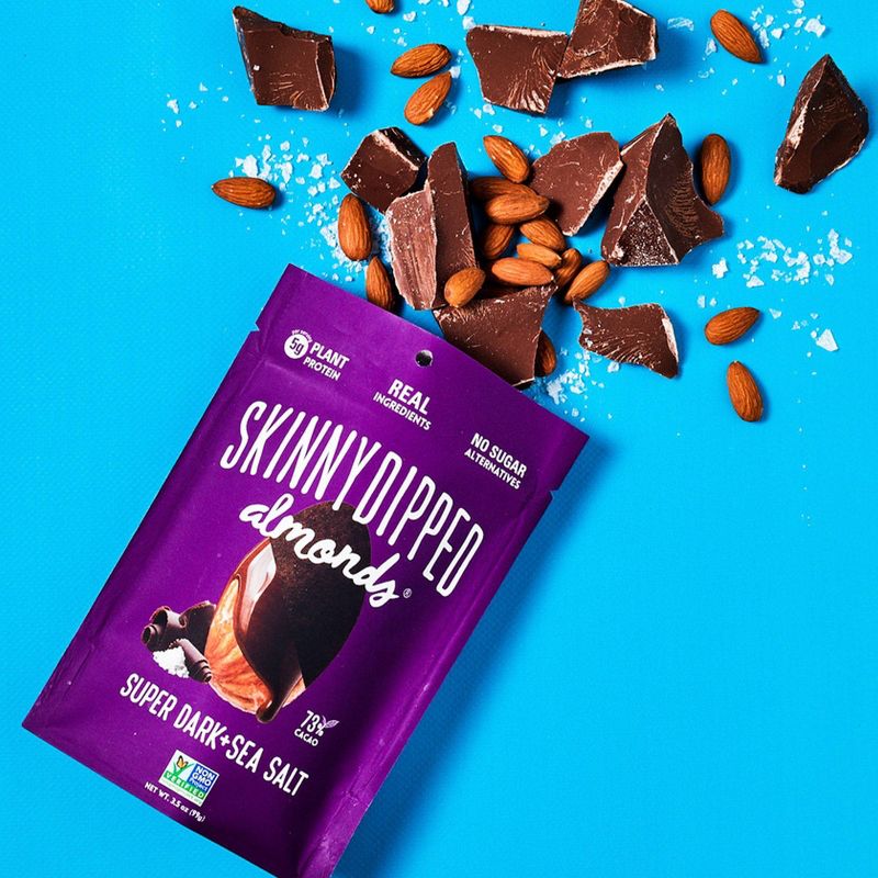 SkinnyDipped Super Dark Chocolate + Sea Salt Almonds - 3.5oz