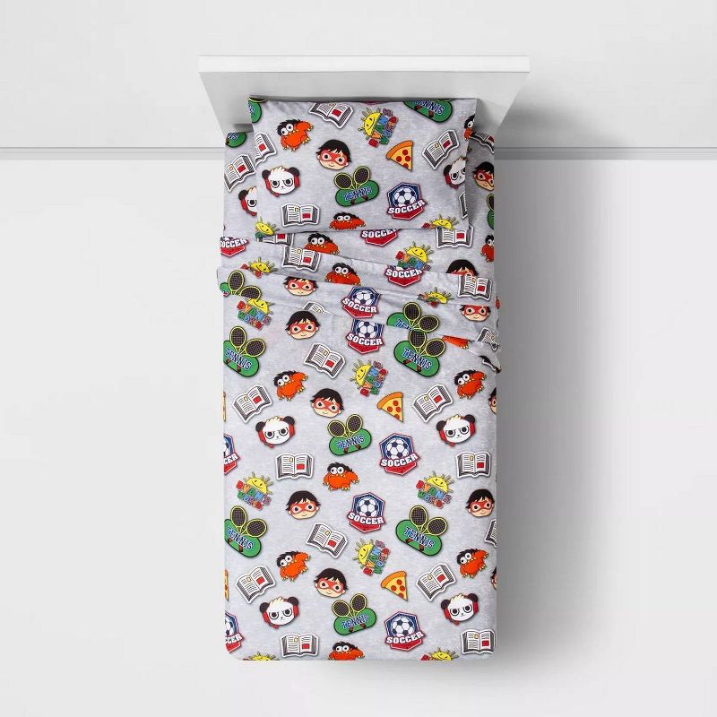 Ryan's World Room in a Bag