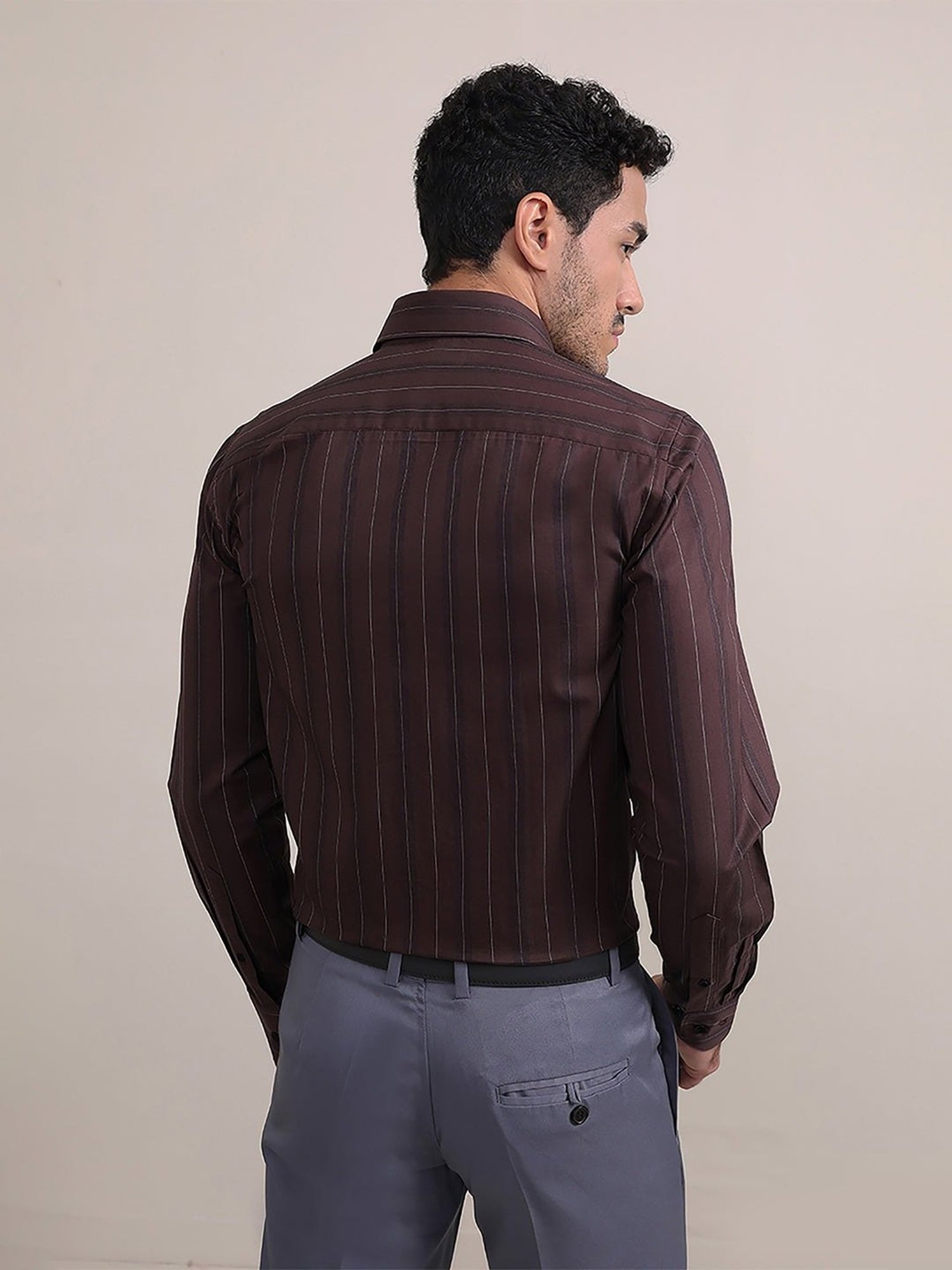 Louis Stitch Brown Cotton Regular Fit Striped Shirt