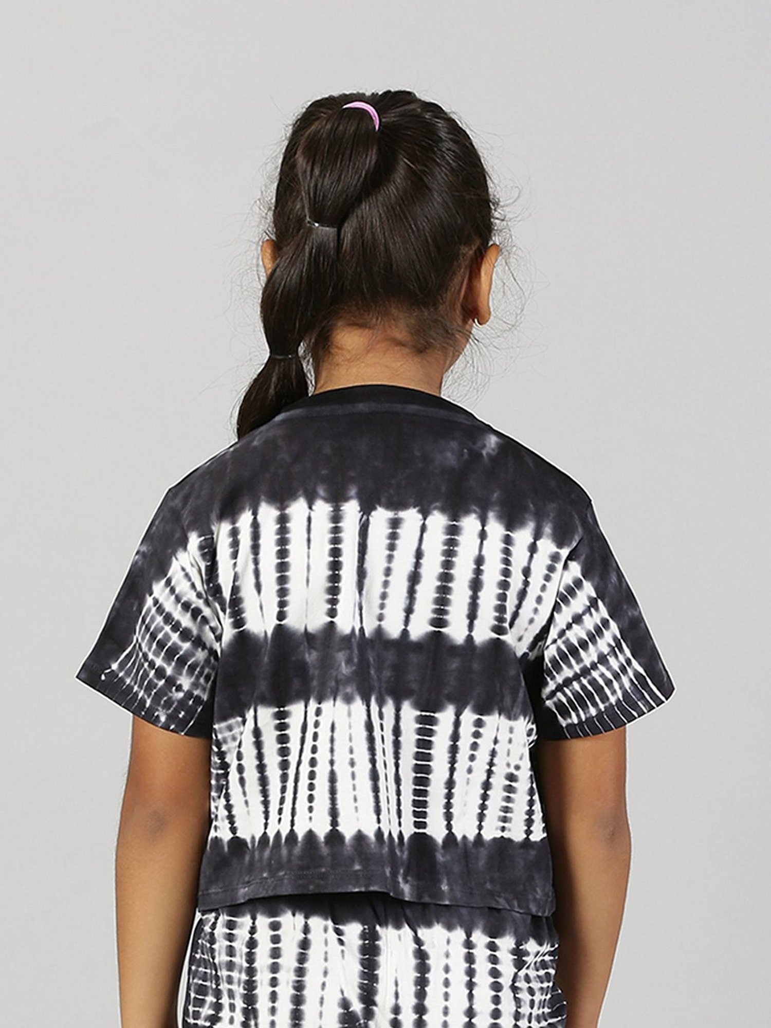 Kiddopanti Kids Black Printed Crop Top