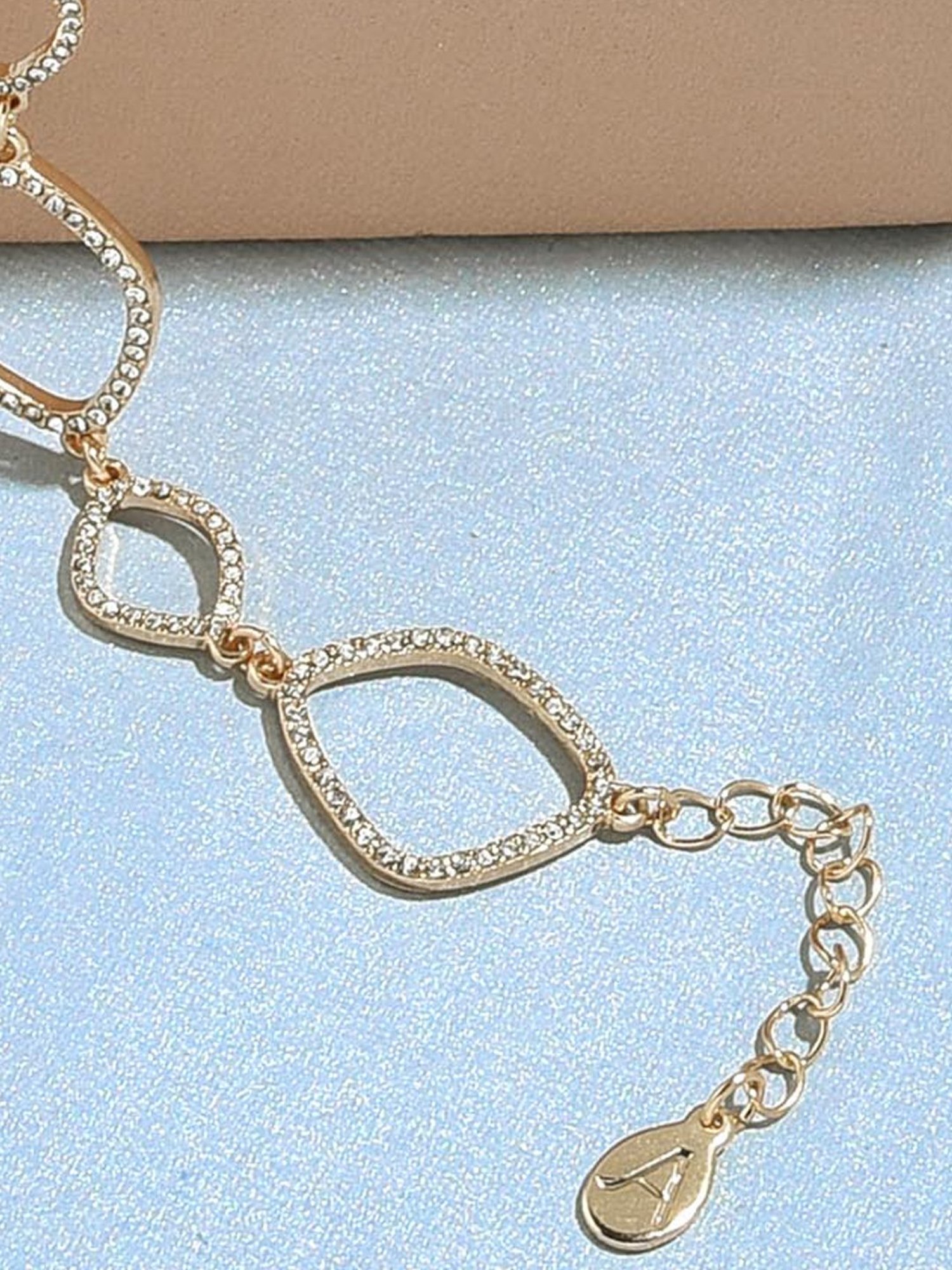 Accessorize London Pave Organic Golden Flexible fit Bracelet