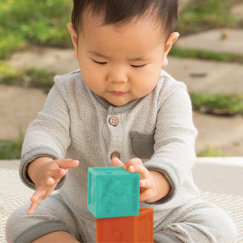 Manhattan Toy Shapes Baby Board Book, Ages 6 Months and up